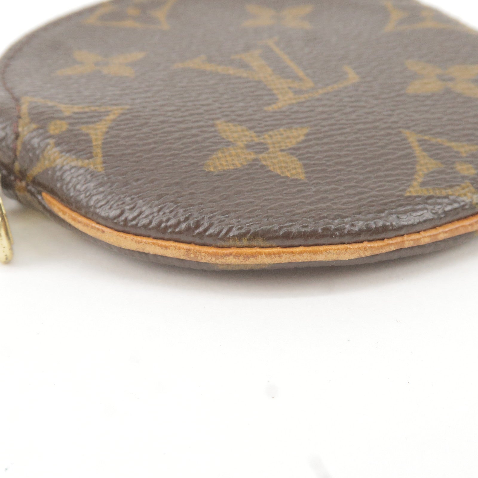 Pre-owned Louis Vuitton Monogram Jonc Bangle In Not Applicable