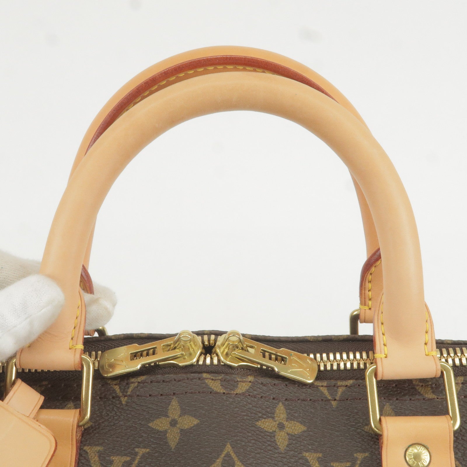 Pre-owned Louis Vuitton X Virgil Abloh Lv Virgil Staff Only