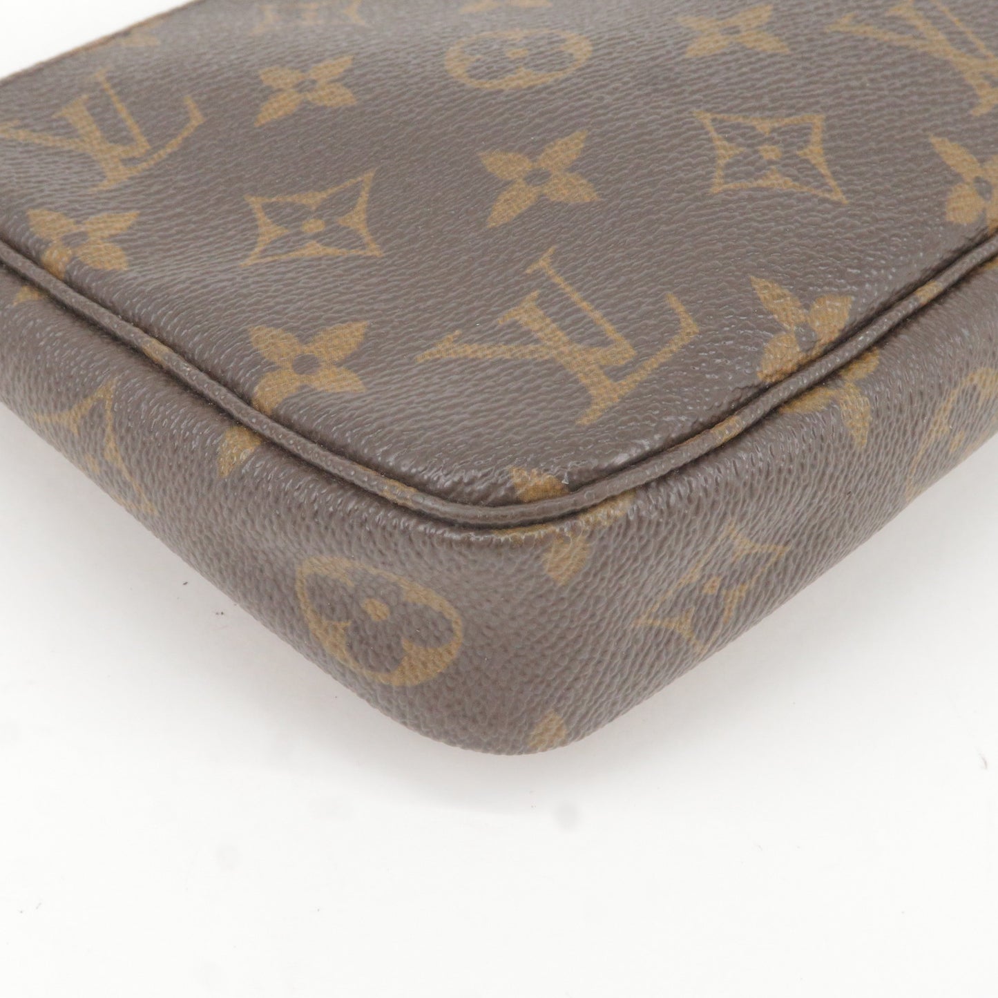 Louis-Vuitton-Monogram-Pochette-Accessoires-Pouch-M51980