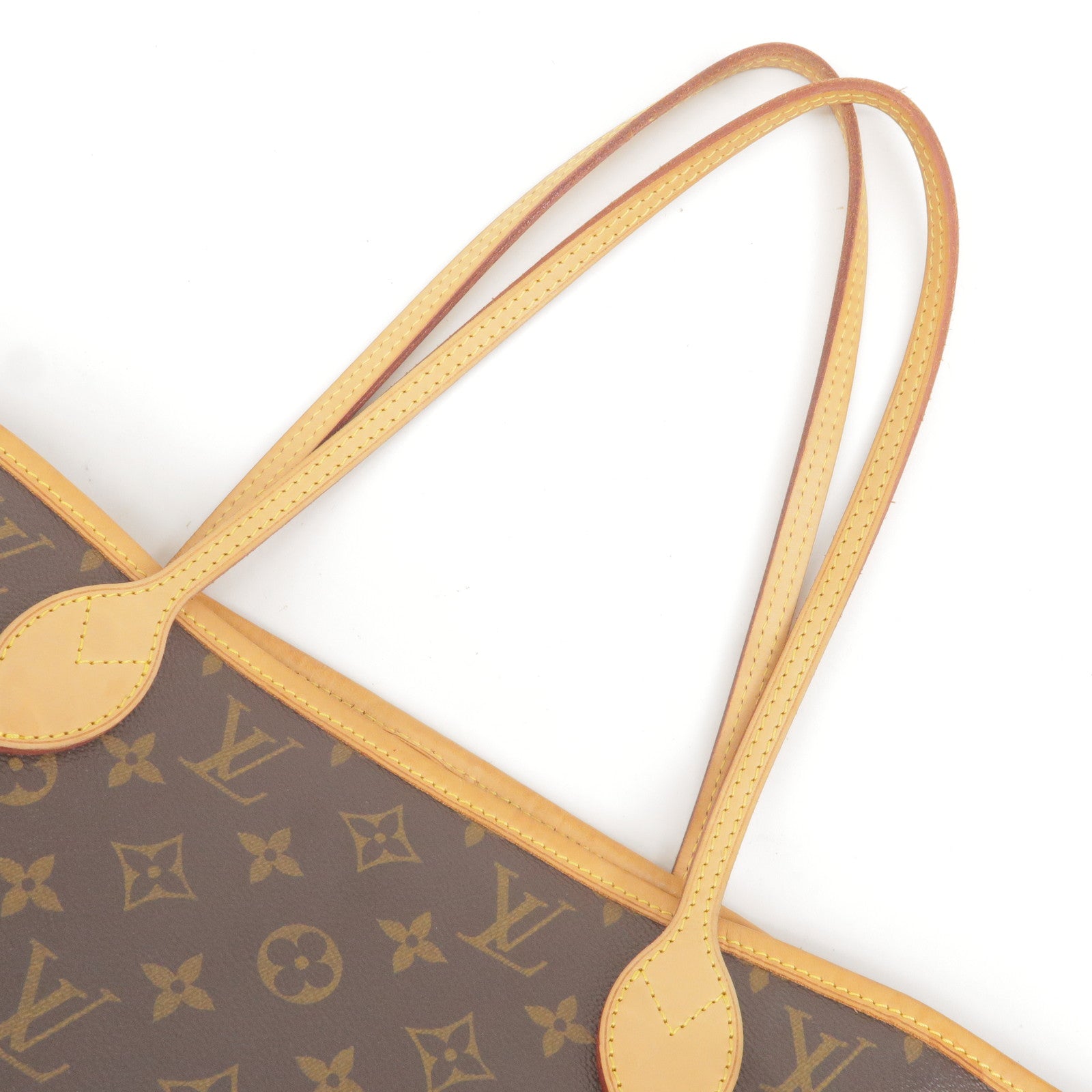 Bag - owned debossed monogram wallet - Neverfull - Vuitton - Monogram - MM  - LOUIS VUITTON Passport Holder Monogram Empreinte Wallet Black - Tote -  M40156 – Louis Vuitton 2010s pre - Louis