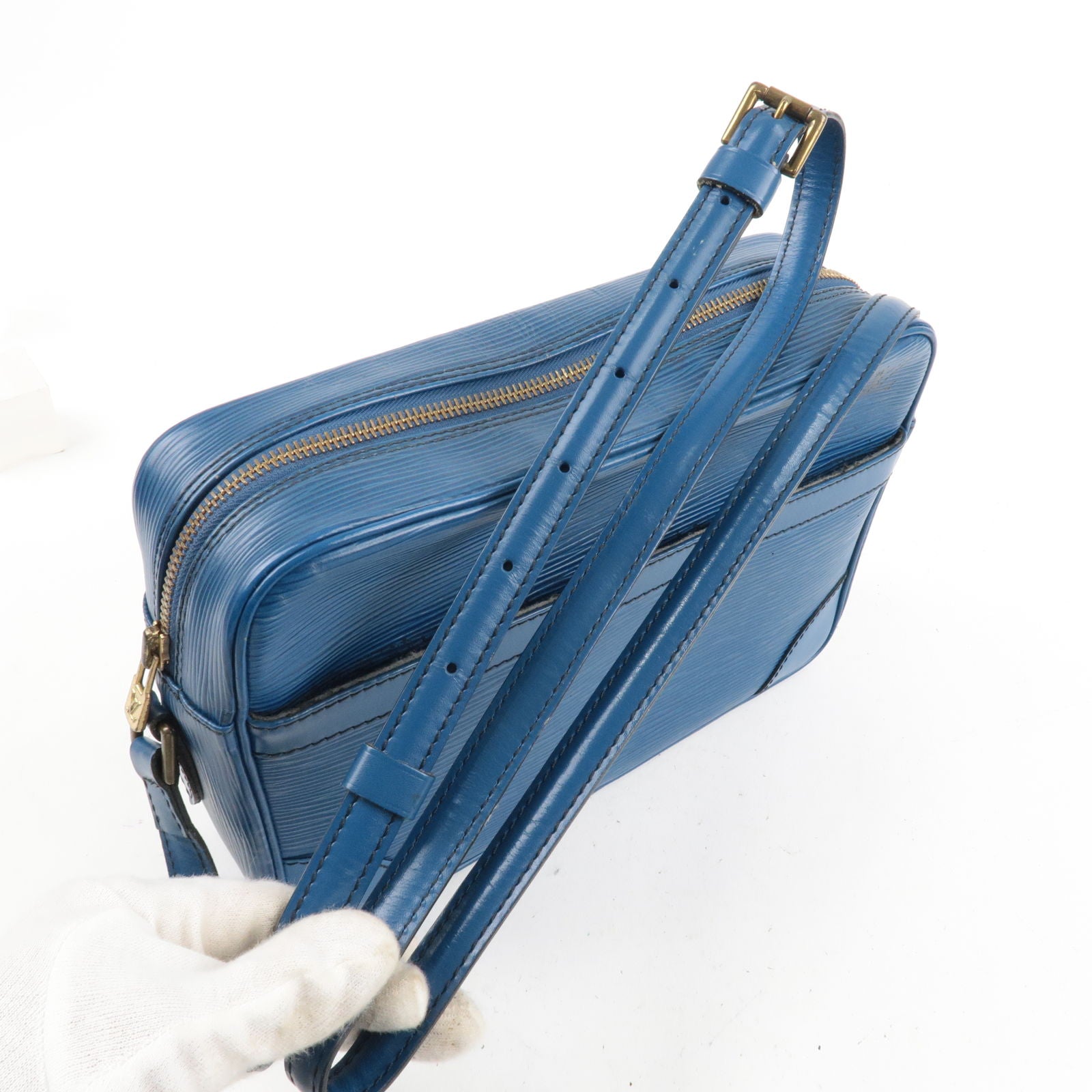 Louis Vuitton Blue Epi Leather Trocadero Handbag