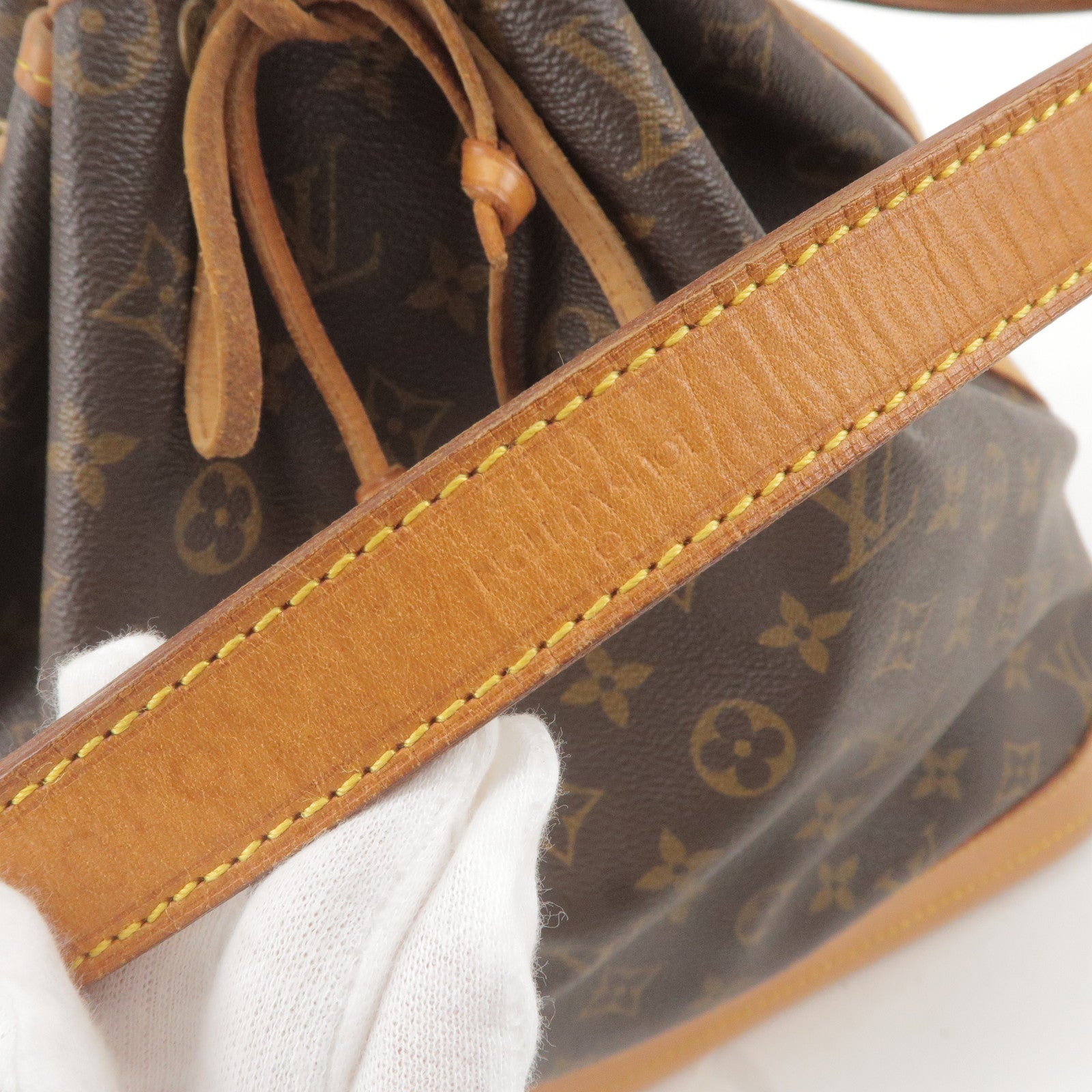 Louis - Shoulder - Monogram - M42224 – Louis Vuitton Monogram