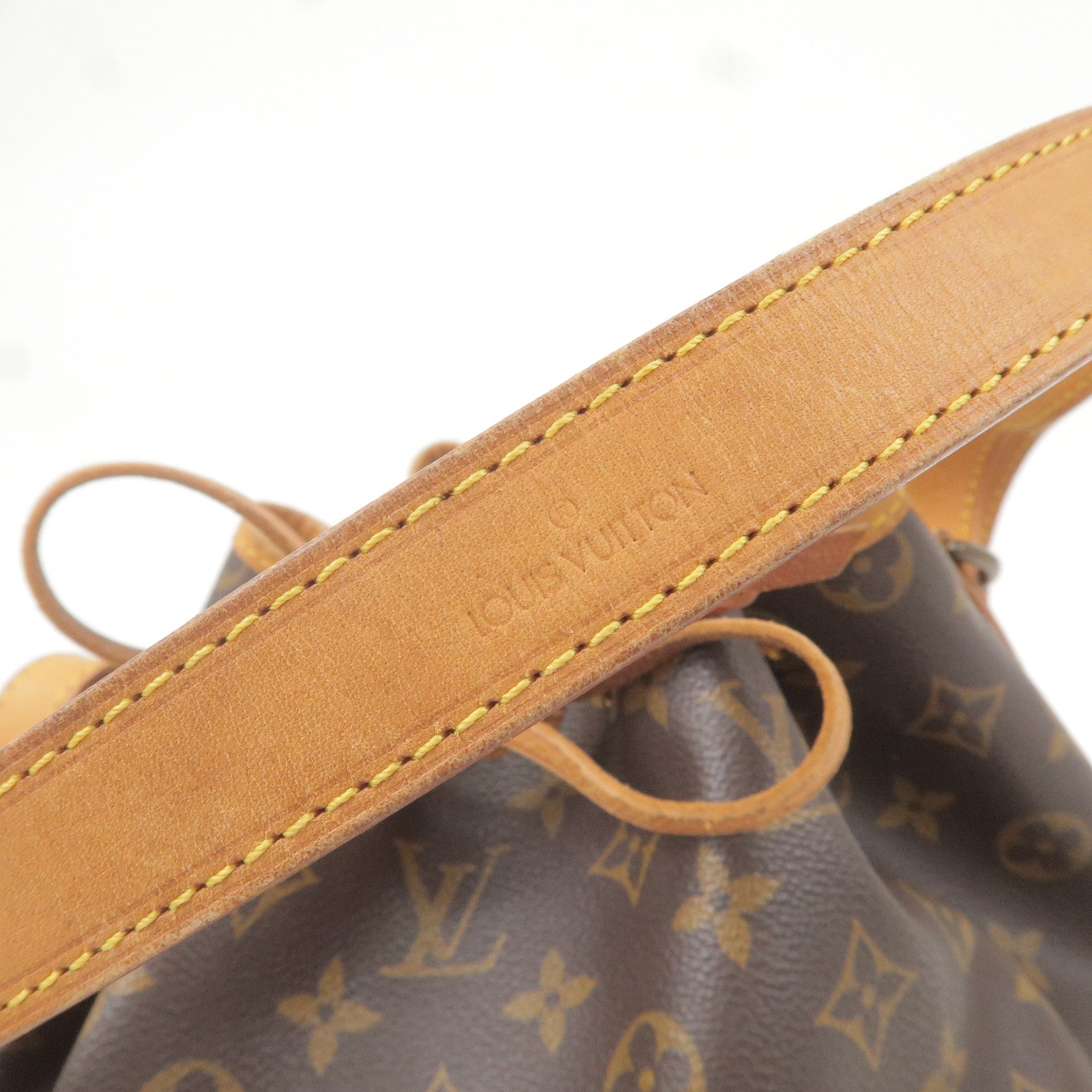 Authentic Louis Vuitton Classic Monogram Tournelle PM Shoulder