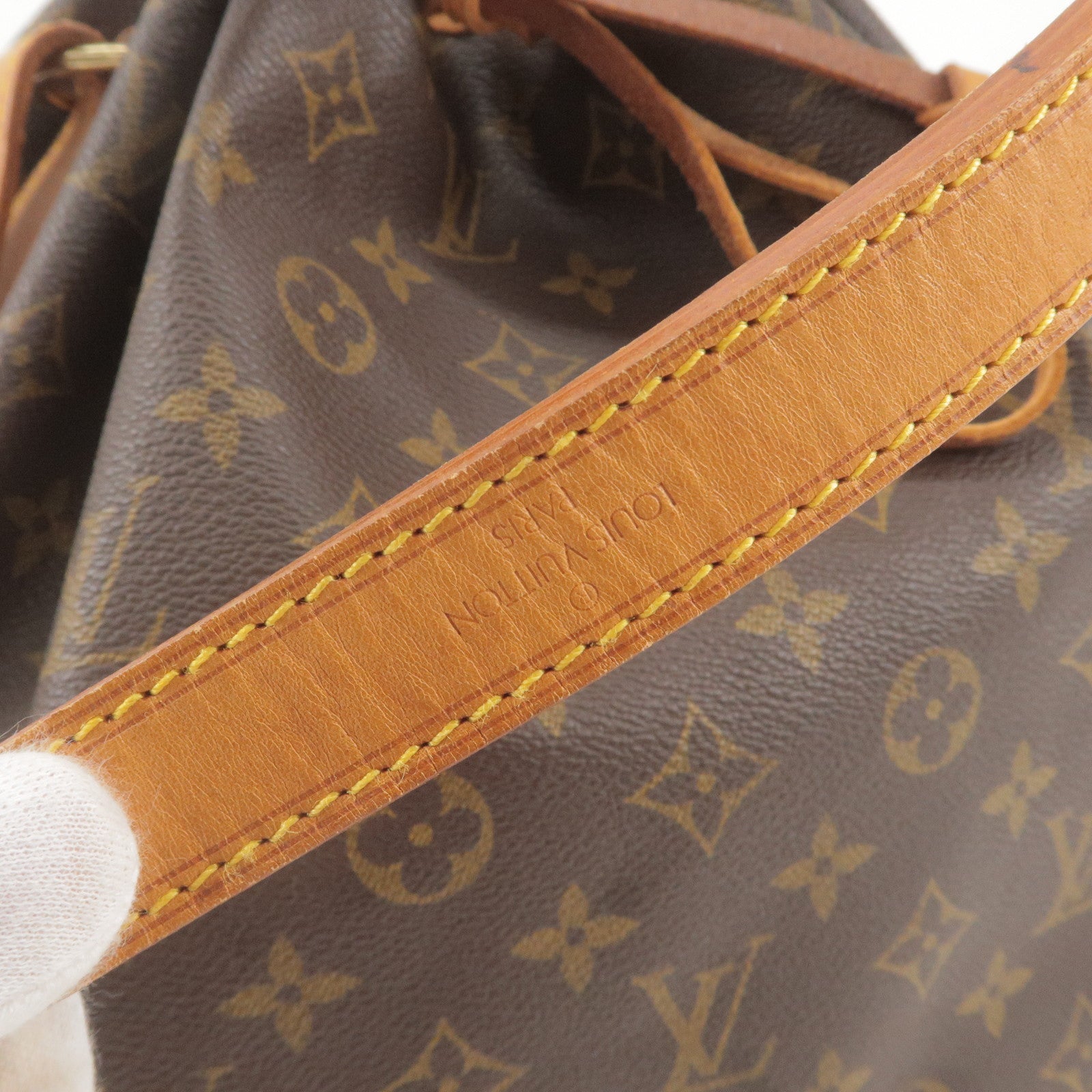 Louis Vuitton 2005 Pre-owned Bucket PM Tote Bag - Brown