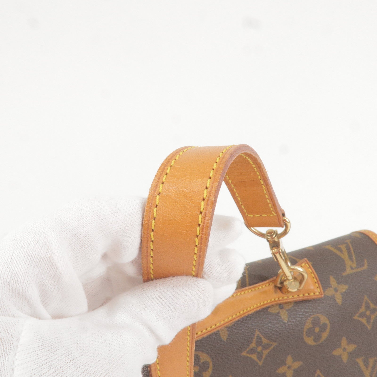 Beverly - Borsa Louis Vuitton Marly in pelle Epi gialla - M51120 – louis  vuitton 2002 pre owned recoleta shoulder bag item - Louis - Vuitton -  Shoulder - Bag - Monogram - Hand - Bag