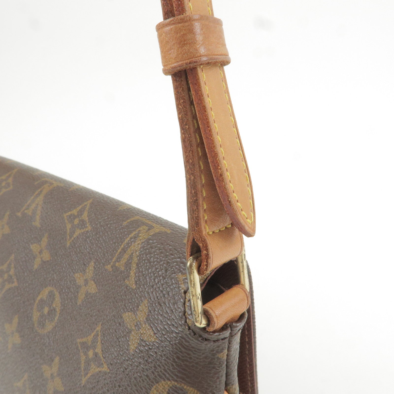 Bag - M51257 – Louis Vuitton LV Ollie Jamaican Monogram SS21 - Louis -  Vuitton - Shoulder - Musette - Sac bandoulière Louis Vuitton XS en cuir  Mahina noir - Tango - Short - Monogram