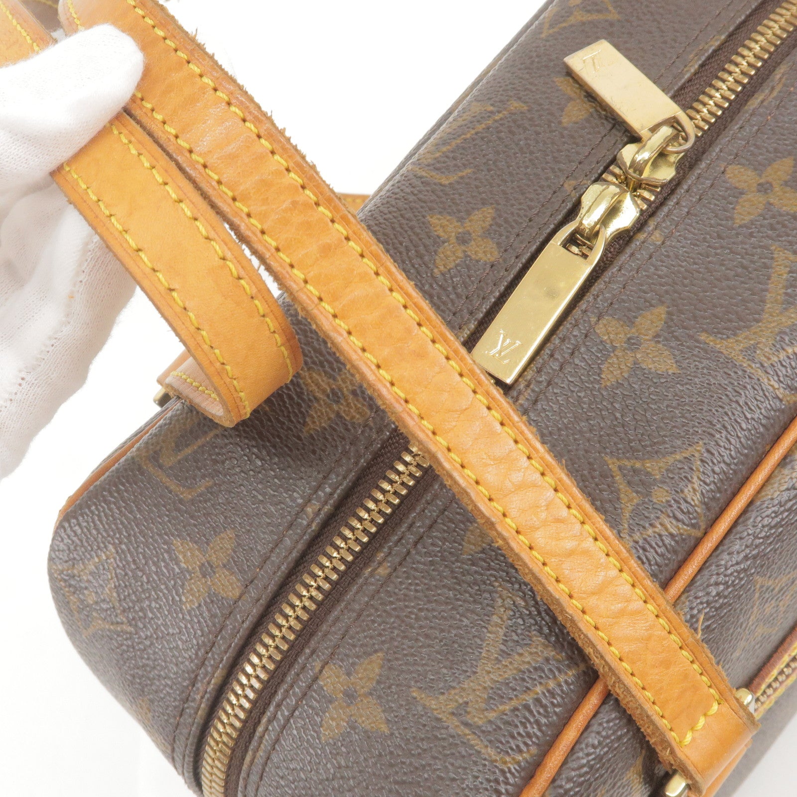 LOUIS VUITTON Papillon Damier Ebene Shoulder Handbag 