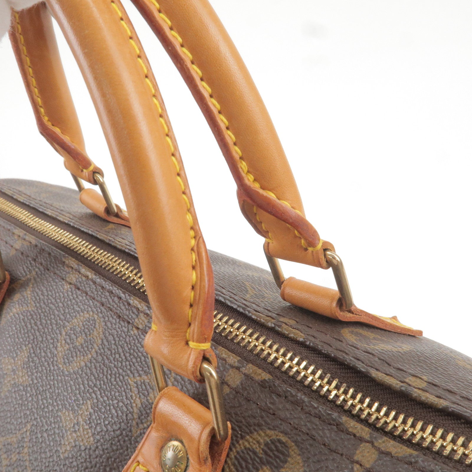Louis Vuitton 2011 Pre-owned Claudia Handbag