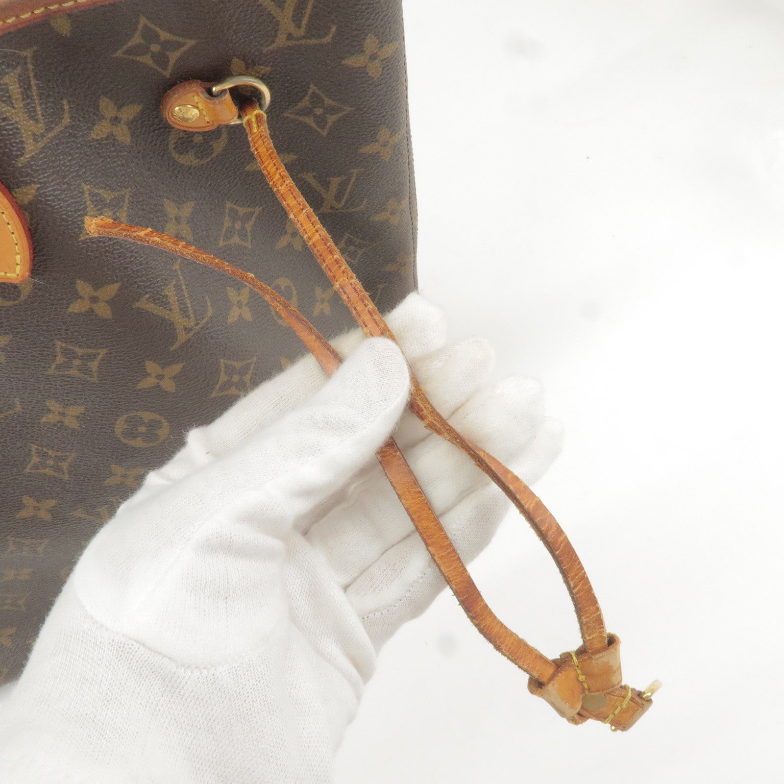 Louis Vuitton 2018 Pre-owned Petit No Bucket Bag - Pink