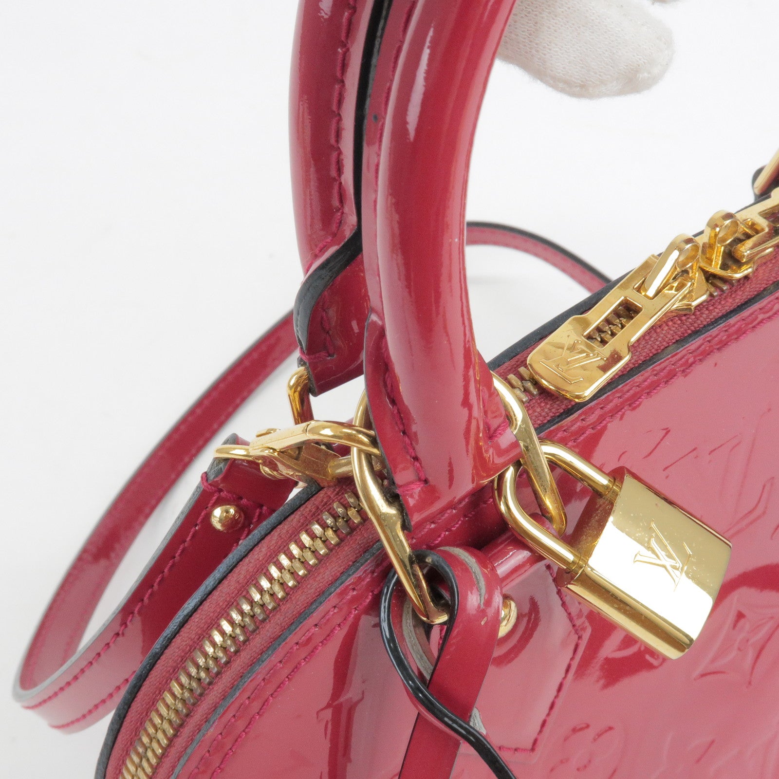 Louis Vuitton Alma Vernis Bb Rose Indien Red Patent Leather Shoulder Bag