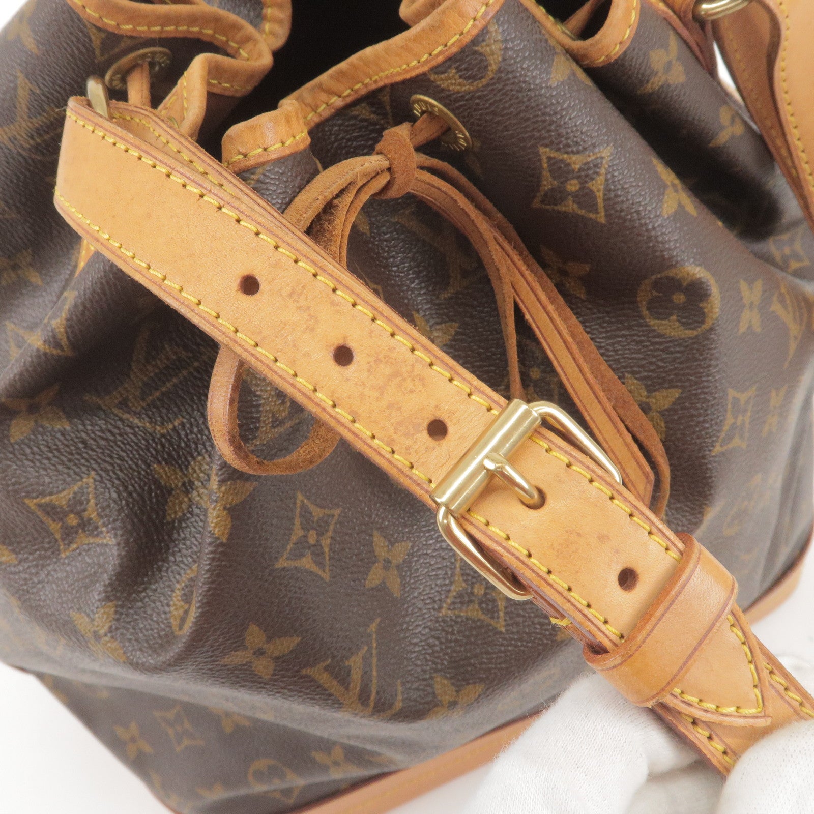 Louis Vuitton Noe Denim Monogram Blue Leather Carryall Bucket