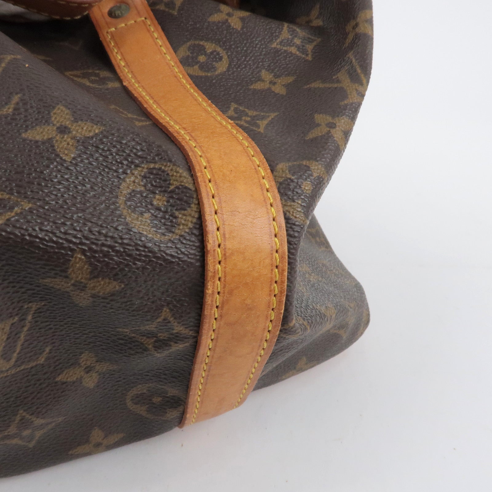 jimin lv bag