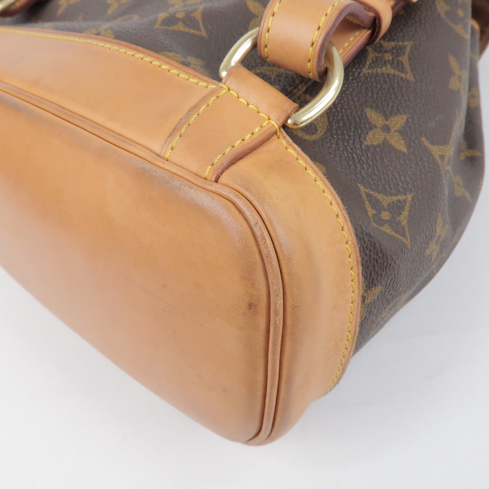 Brown Louis Vuitton Monogram e Crossbody Bag, Louis Vuitton Women  Wallets