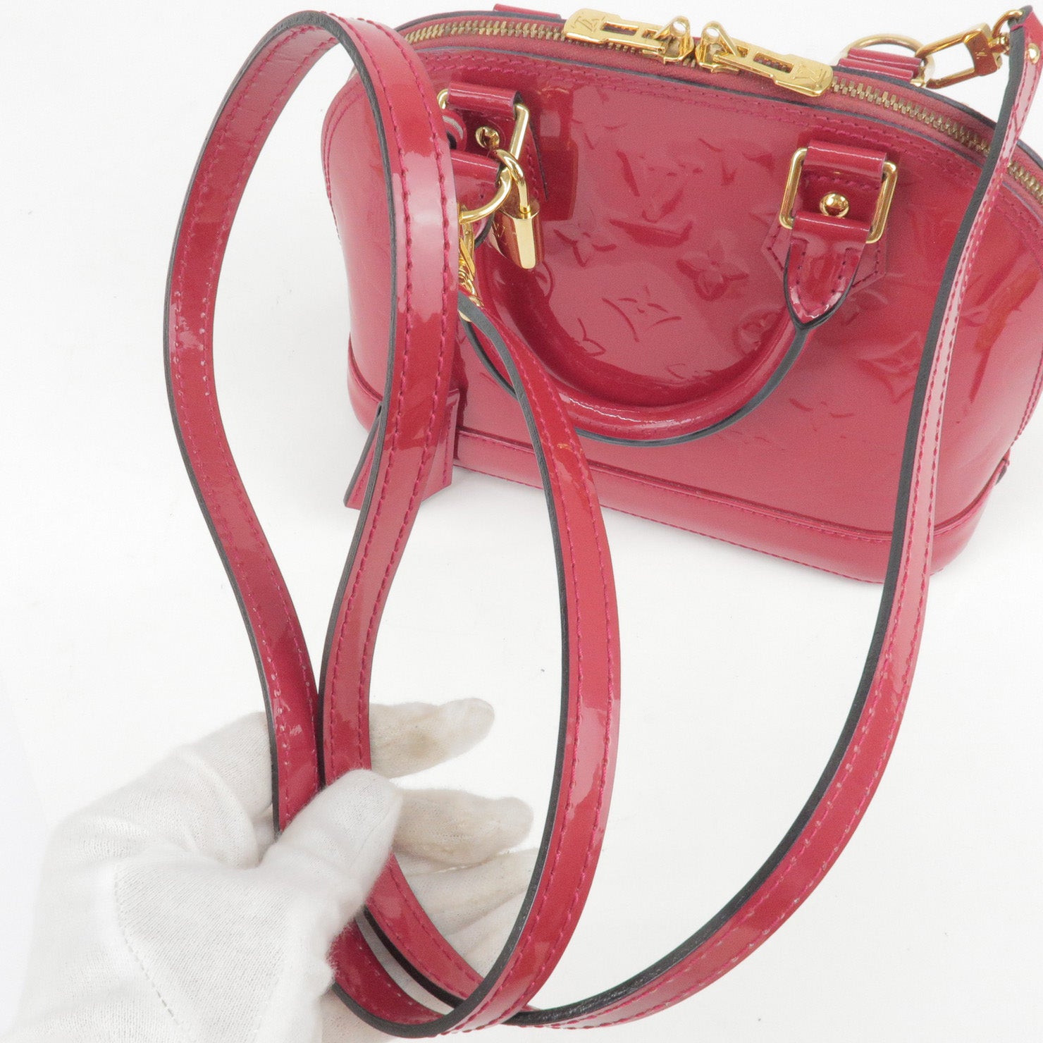 Louis Vuitton Roses Alma MM  Handbag handles, Louis vuitton handbags, Bags