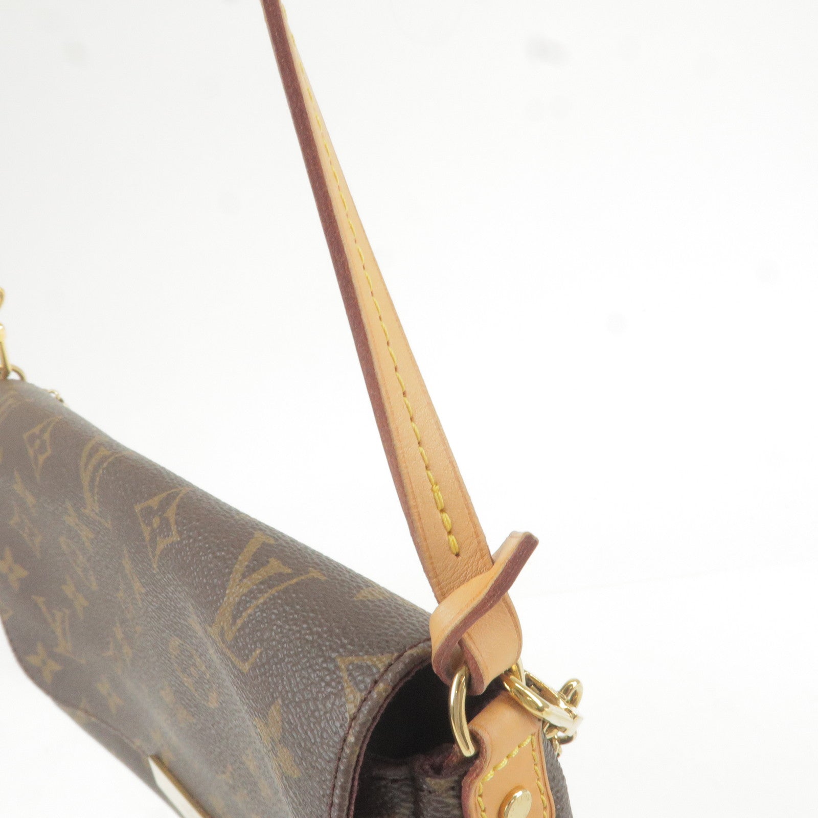 LOUIS VUITTON Monogram Favorite PM Long Strap Shoulder Bag