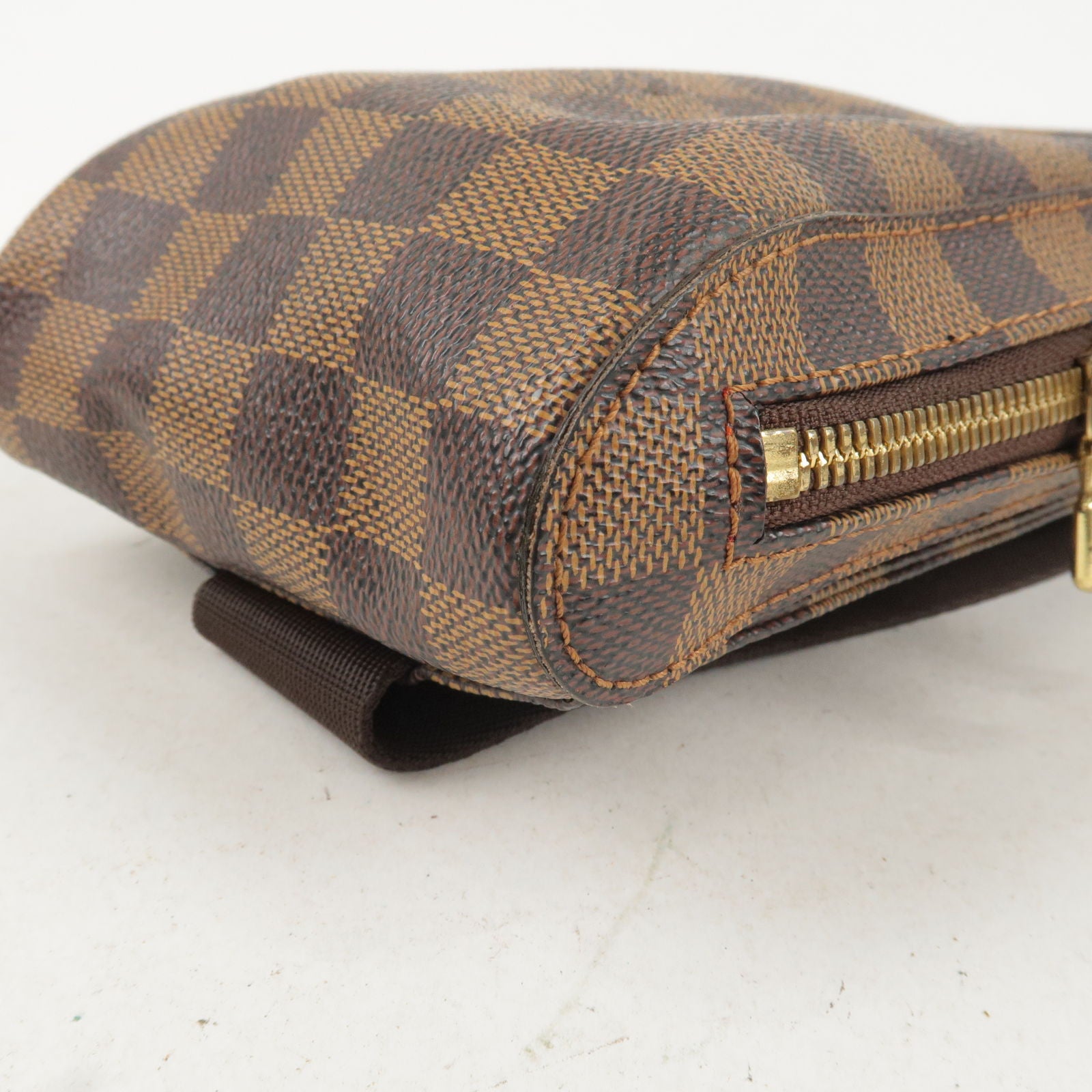 Louis Vuitton, Bags, Beautiful Authentic Louis Vuitton Damier Geronimos  Body Bag Waist Bag