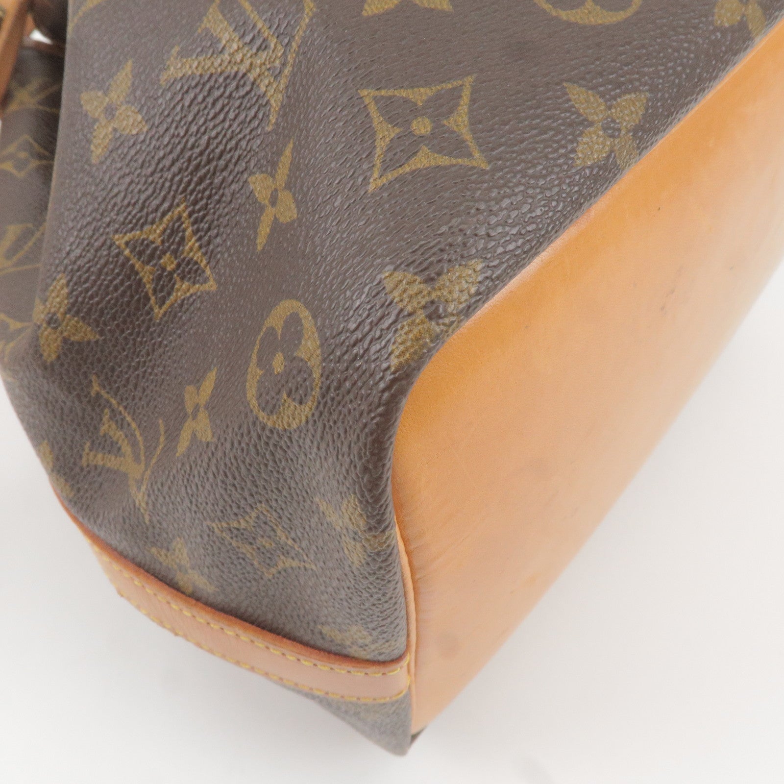 Noe - Vuitton - Petit - Bag - Monogram - Shoulder - Bag