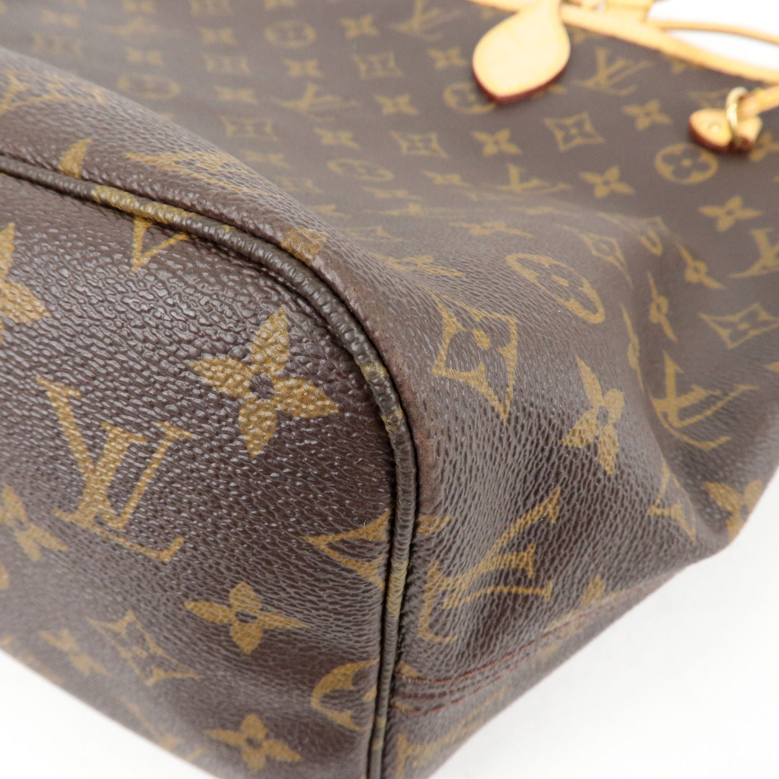 GORGEOUS Louis Vuitton Neverfull MM Monogram Handbag (barely used)