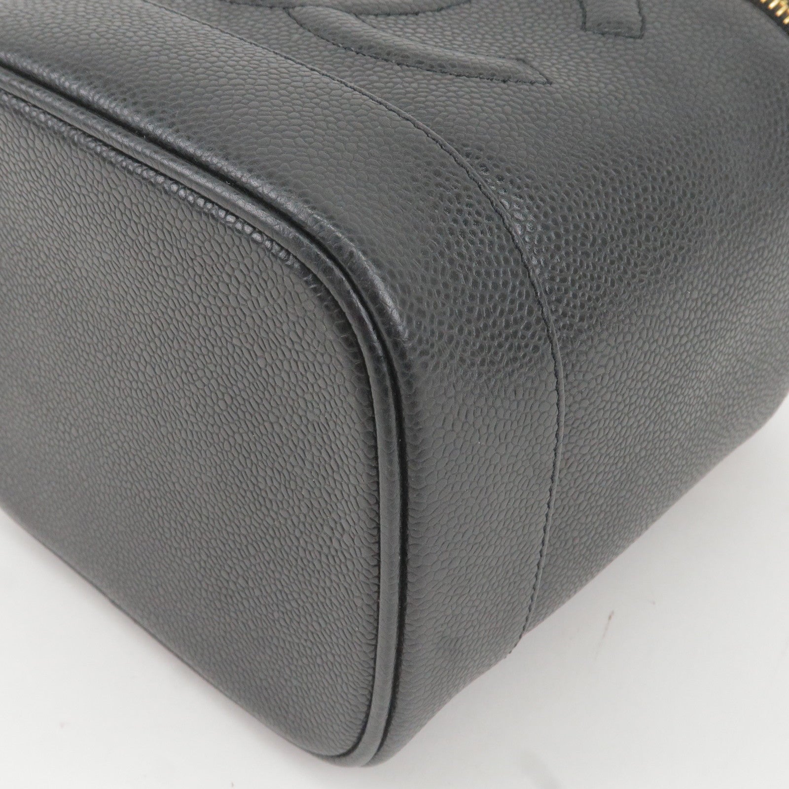 CHANEL Pre-Owned 2004 CC rhinestone-embellished Vanity Mini Bag