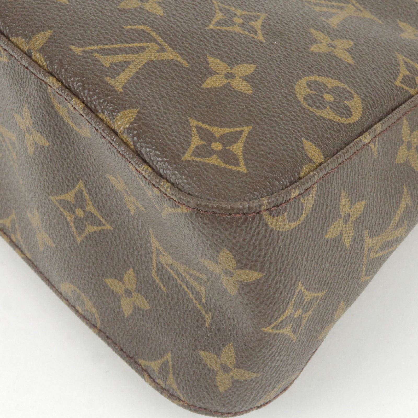 LOUIS VUITTON Monogram Canvas Mini Looping Handbag M51147 Classic