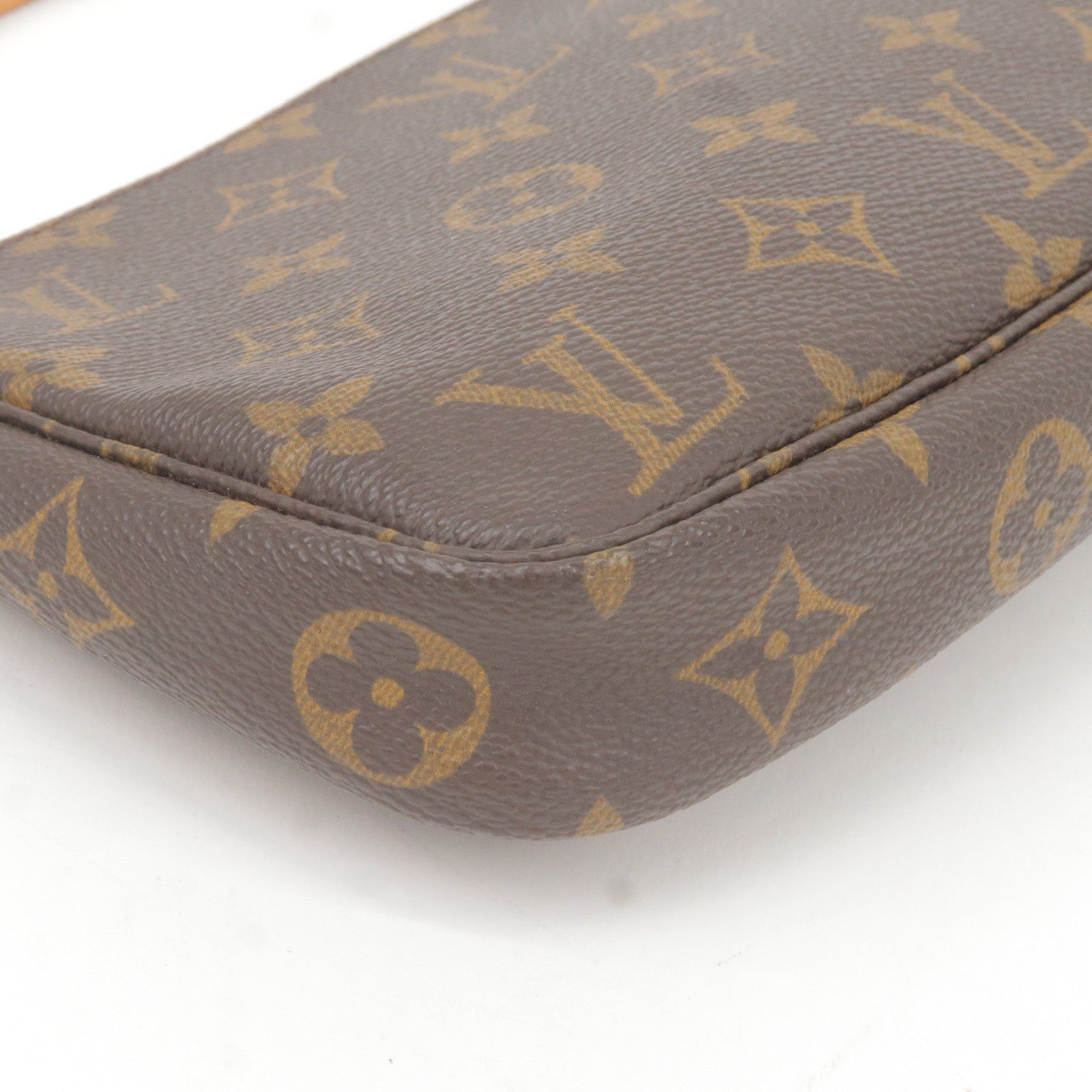 Louis Vuitton Navona Pochette Accessories Bag' In Brown