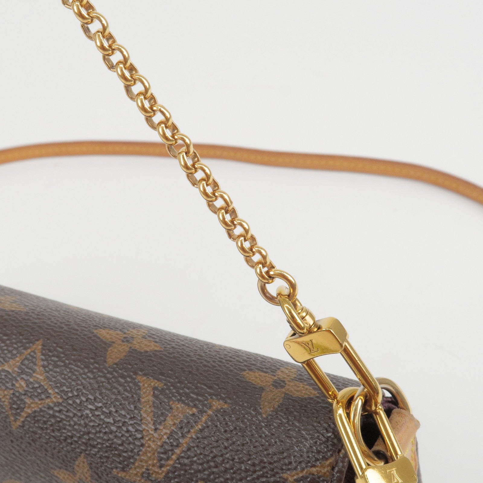 Pre-owned Louis Vuitton Black Leather Chain Louise Mm Bag