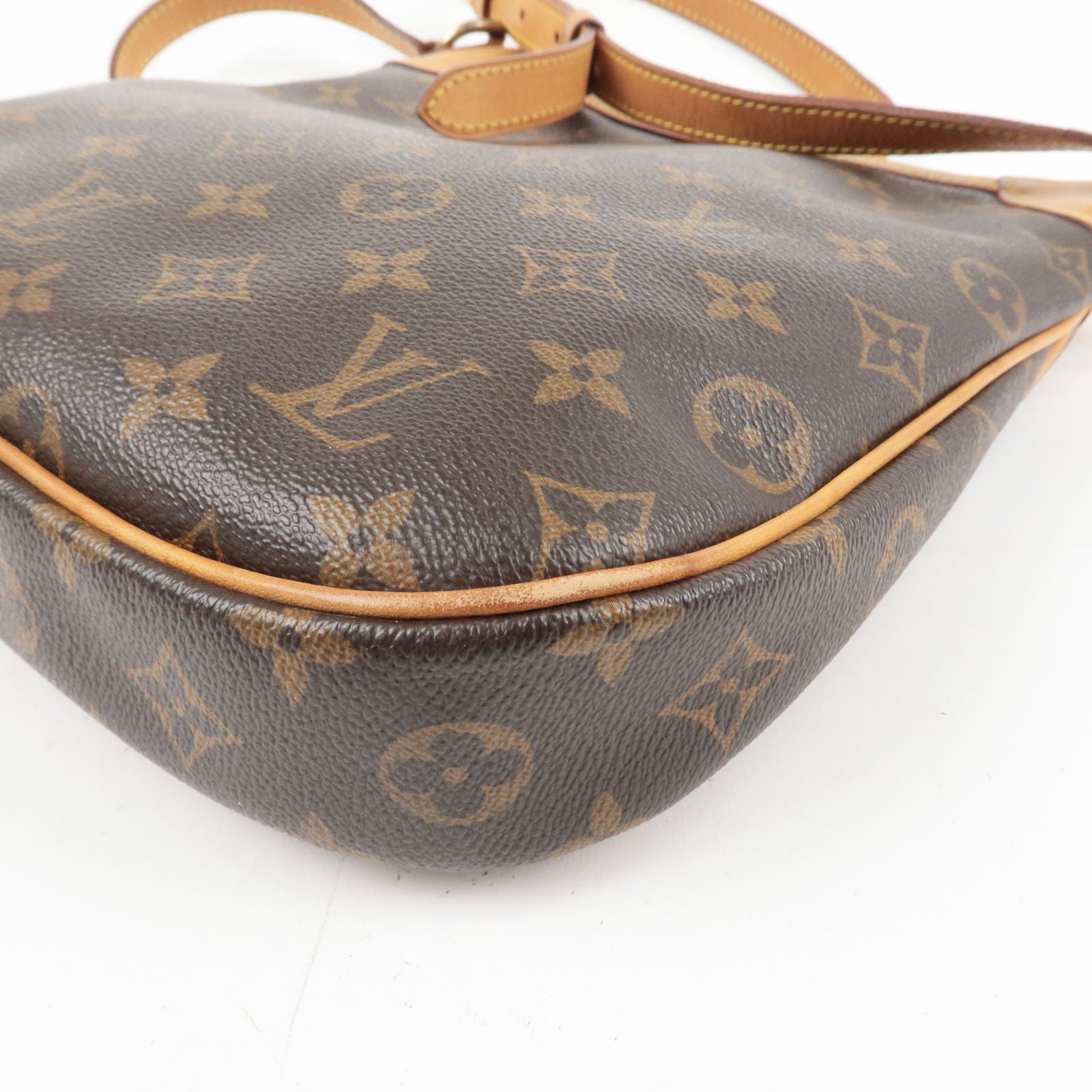 Louis Vuitton 2010 pre-owned monogram Odeon PM crossbody bag