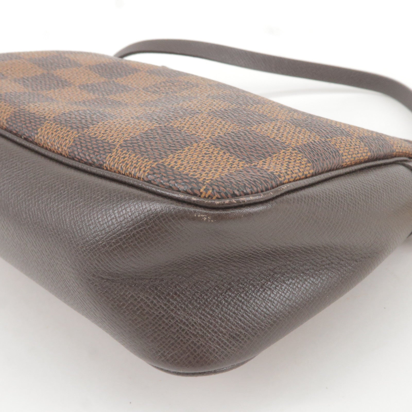 trousse de maquillage louis vuitton monogram cuir