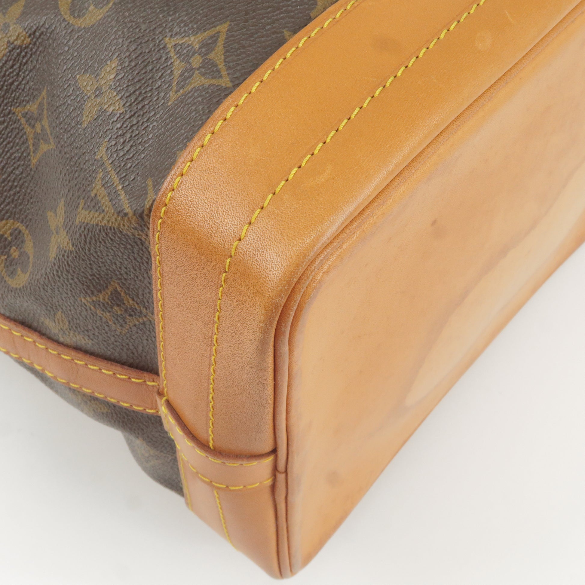 LOUIS VUITTON Graceful MM Monogram Canvas Shoulder Bag Brown