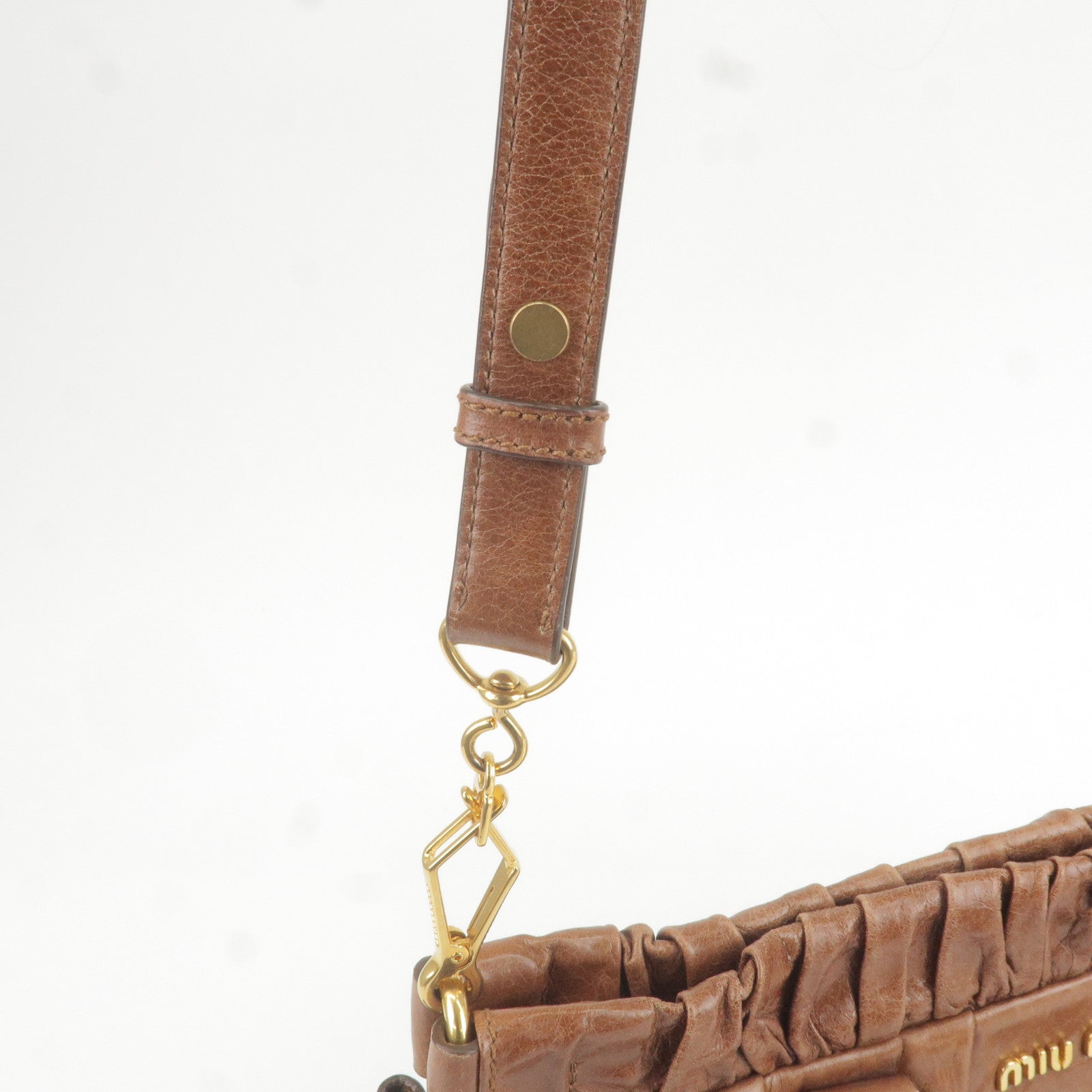 Miu Miu shoulder bag in brown grained leather