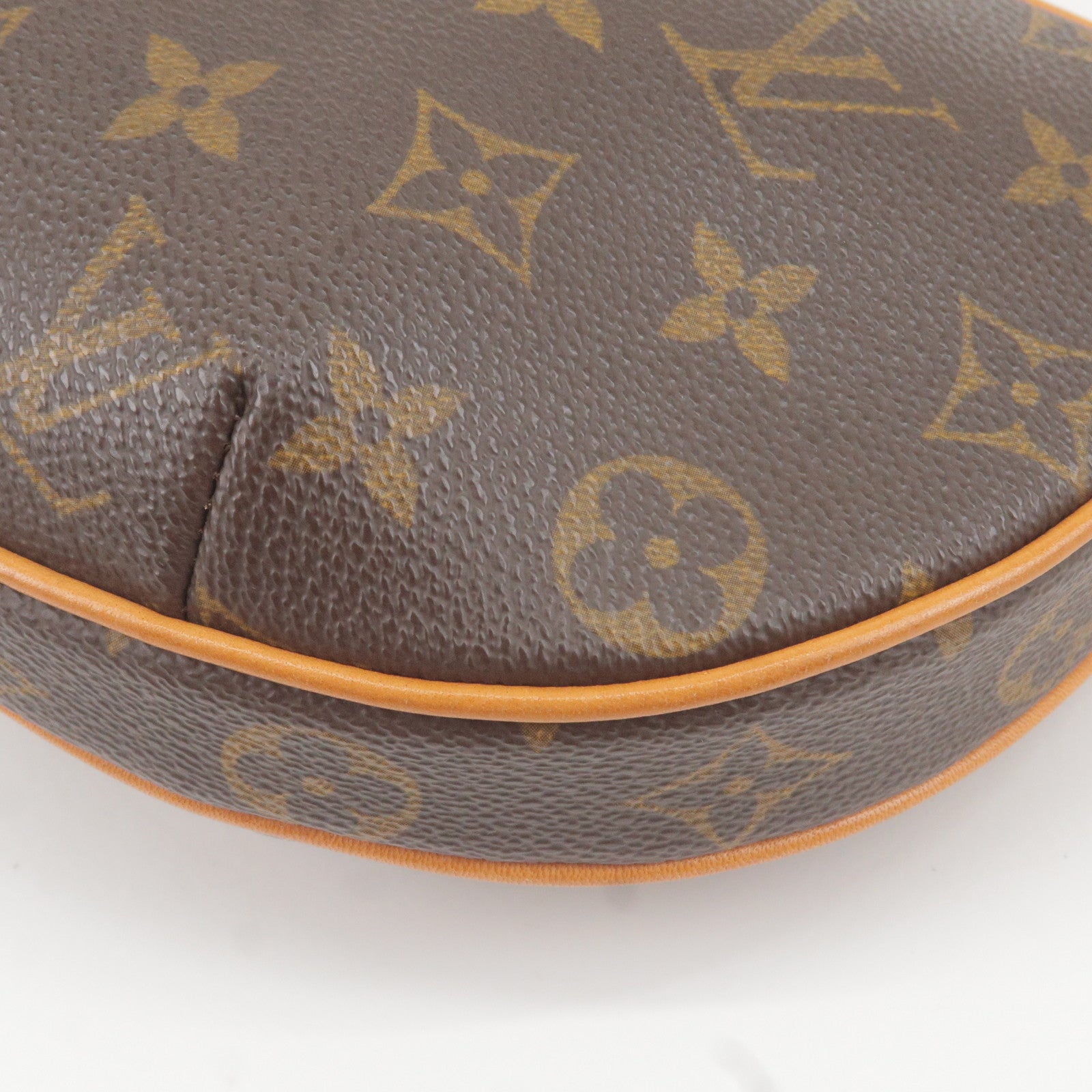 LOUIS VUITTON Monogram Pochette Croissant Shoulder Bag M51510 LV