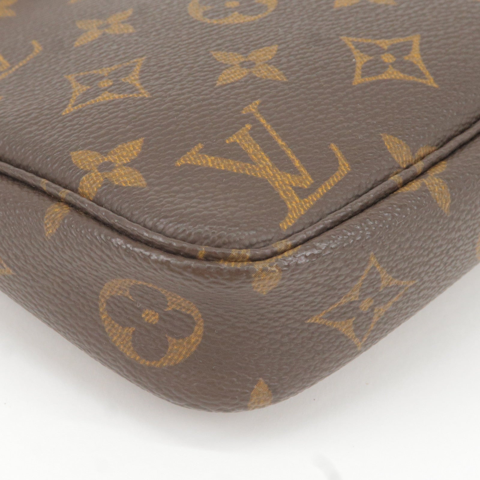 Louis Vuitton Dauphine 25MM Reversible LV Monogram Belt - Brown