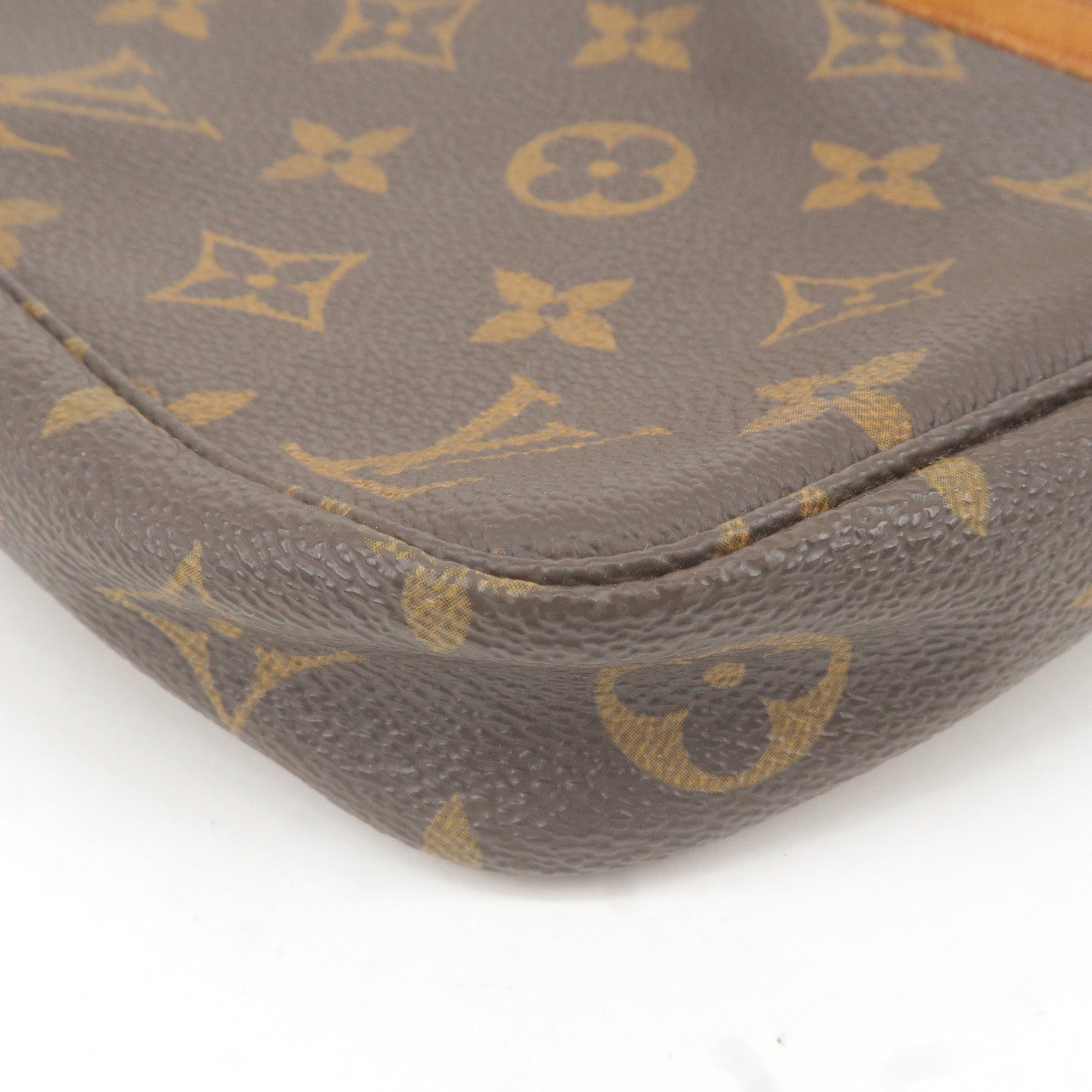 Louis Vuitton 2000 pre-owned Pochette Accessoires Clutch Bag