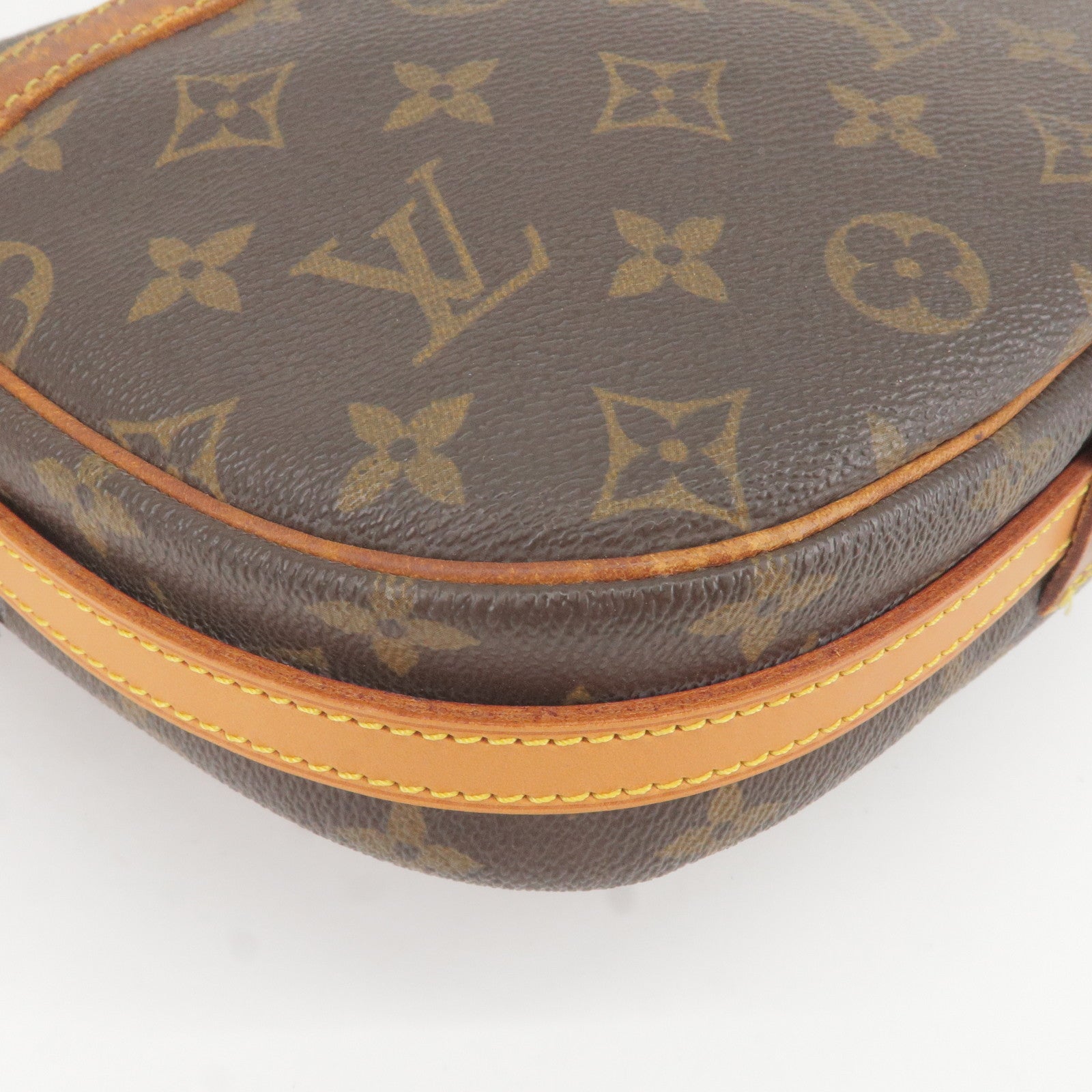 Sac Louis Vuitton Montaigne MM en toile monogram