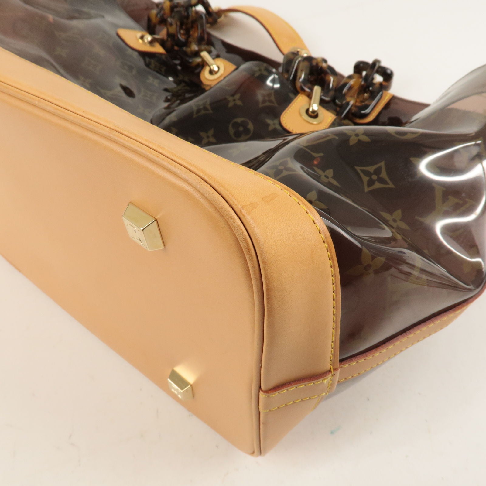  Louis Vuitton, Pre-Loved Monogram Ambre Vinyl Cabas MM, Brown :  Luxury Stores