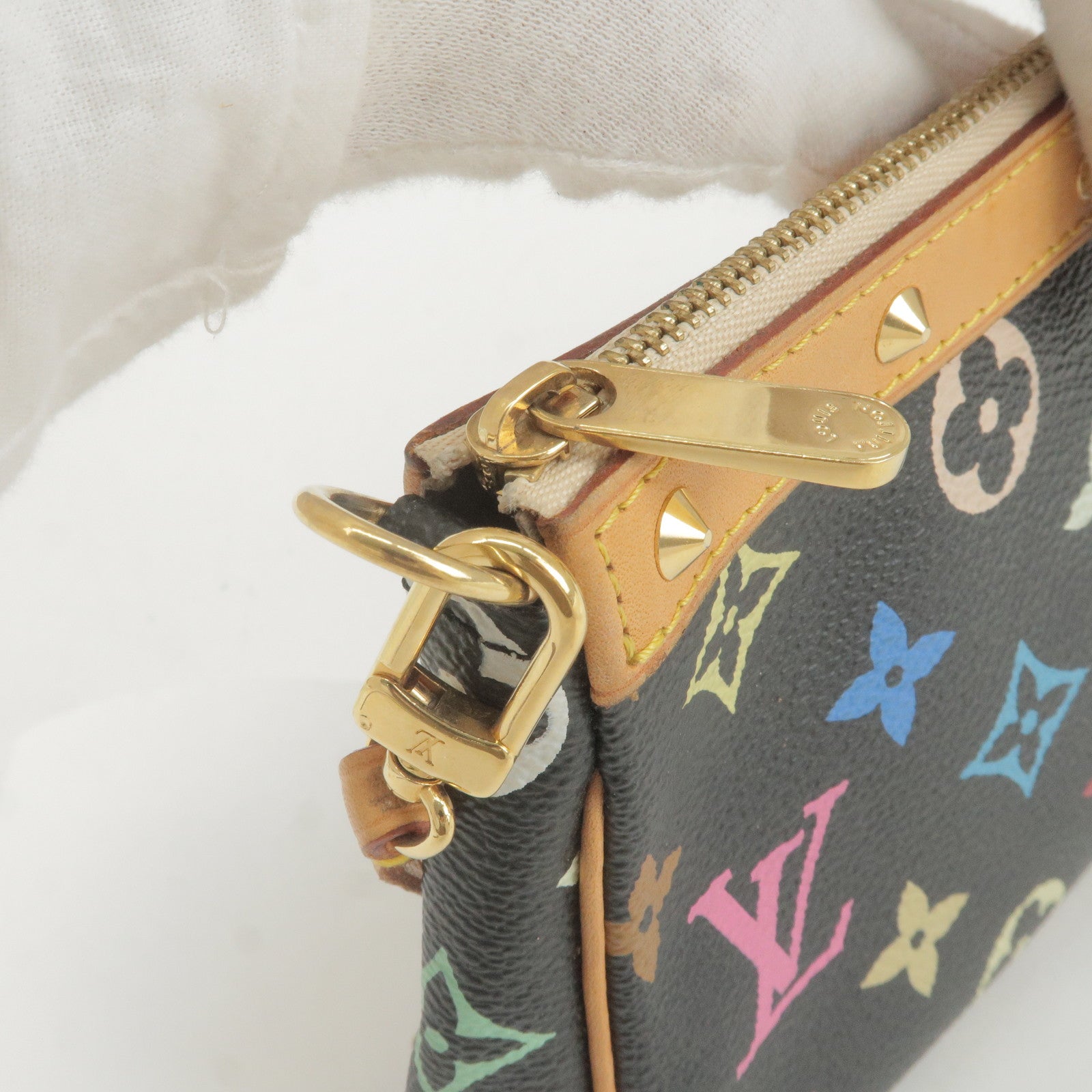 Multicolor Louis Vuitton Pochette Accessoires Multiple colors