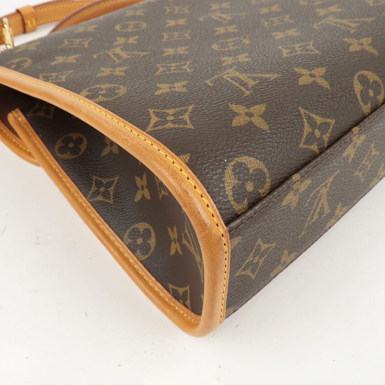 Louis Vuitton 2004 pre-owned Monogram Blois Shoulder Bag - Farfetch