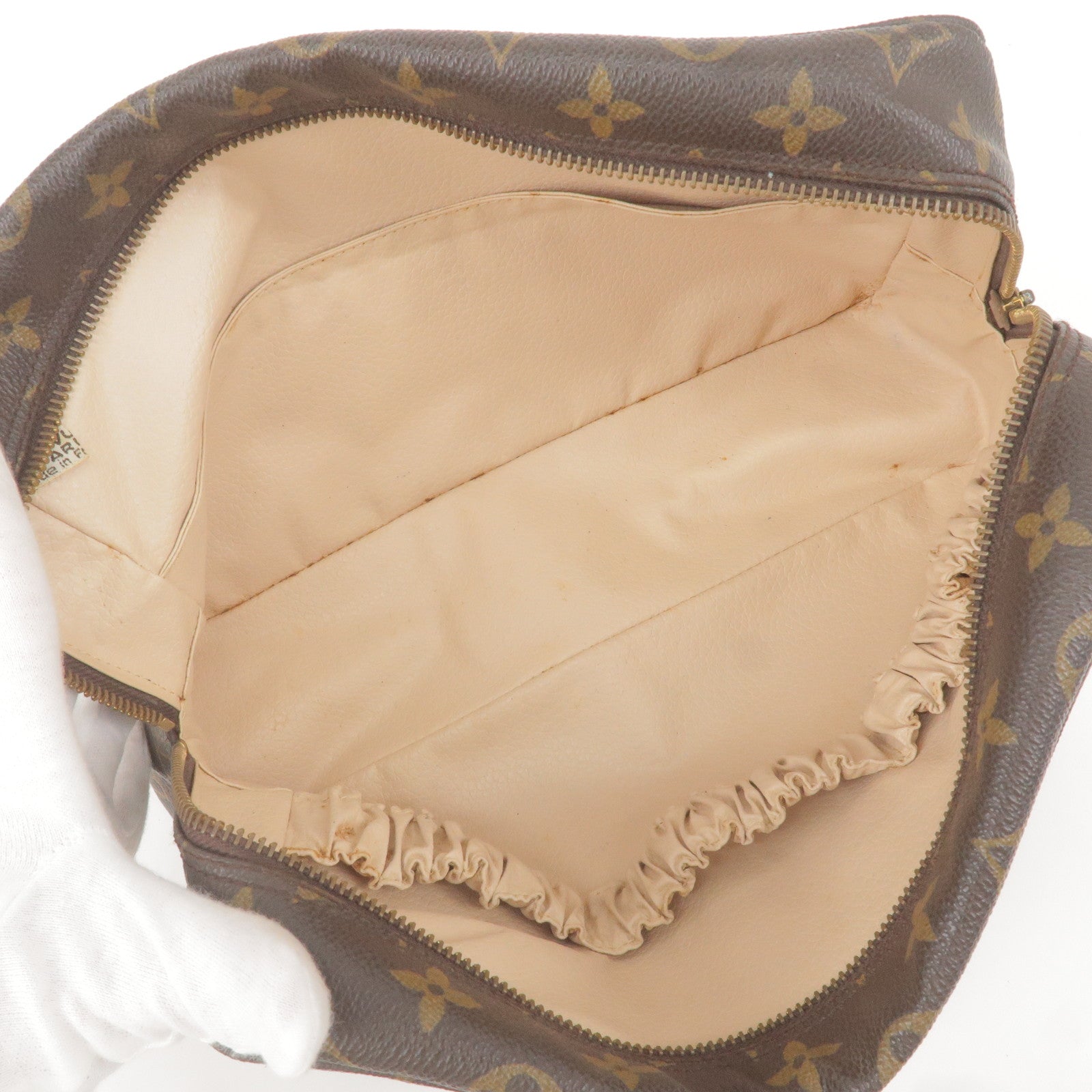 Pouch - Bauletto Louis Vuitton Wardrobe in Vuittonite arancione e pelle  naturale - Monogram - ep_vintage luxury Store - Louis - M47522 – dct -  Toilette - 28 - Trousse - Vuitton