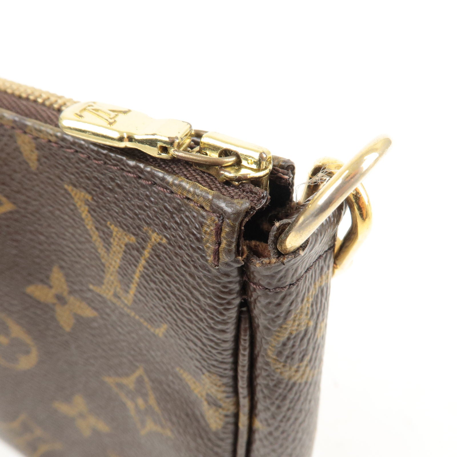LOUIS VUITTON ACCESSOIRE CLUTCH/WRIST BAG, patent leather with