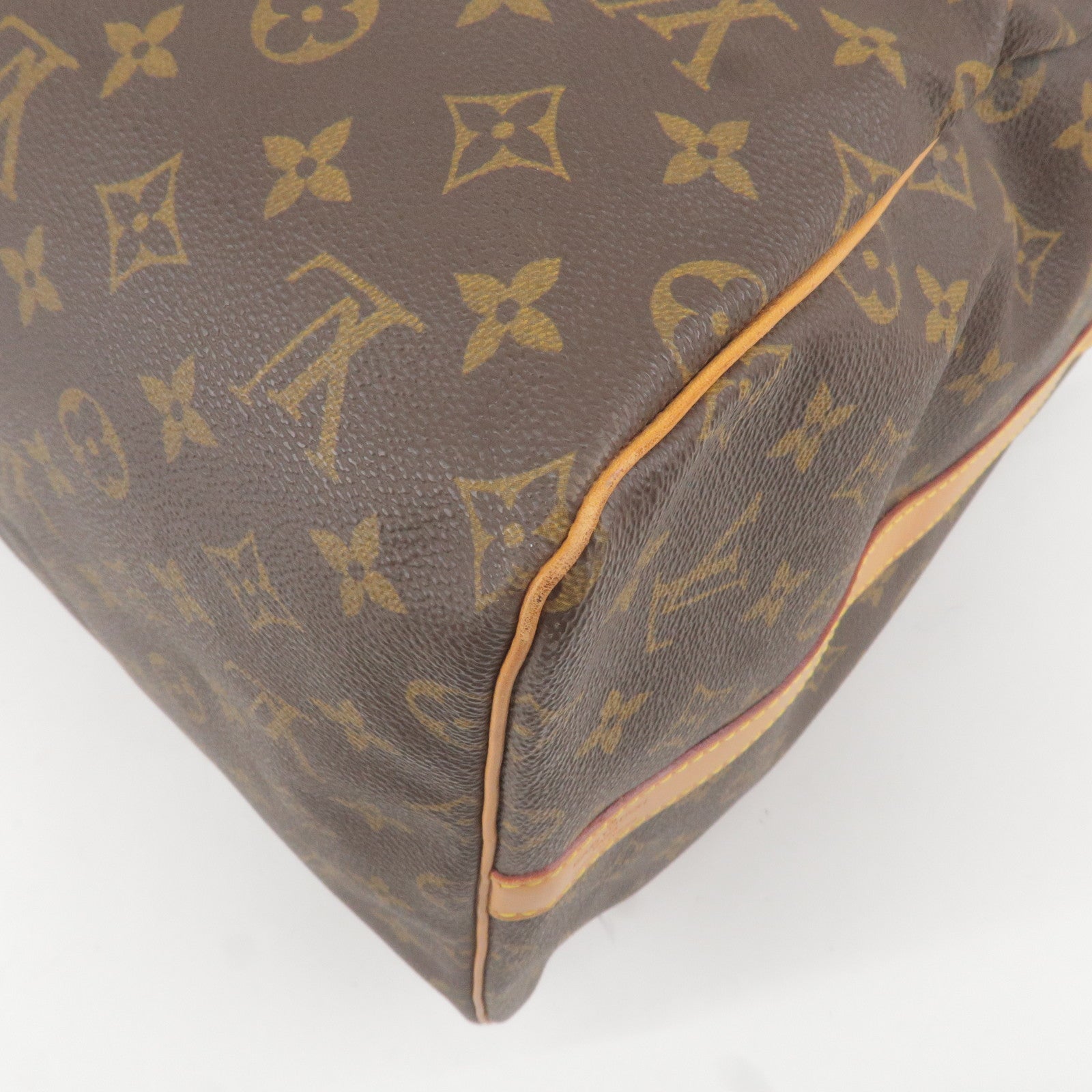 Extra Large Louis Vuitton Bandouliere Monogram Canvas Keepall 60