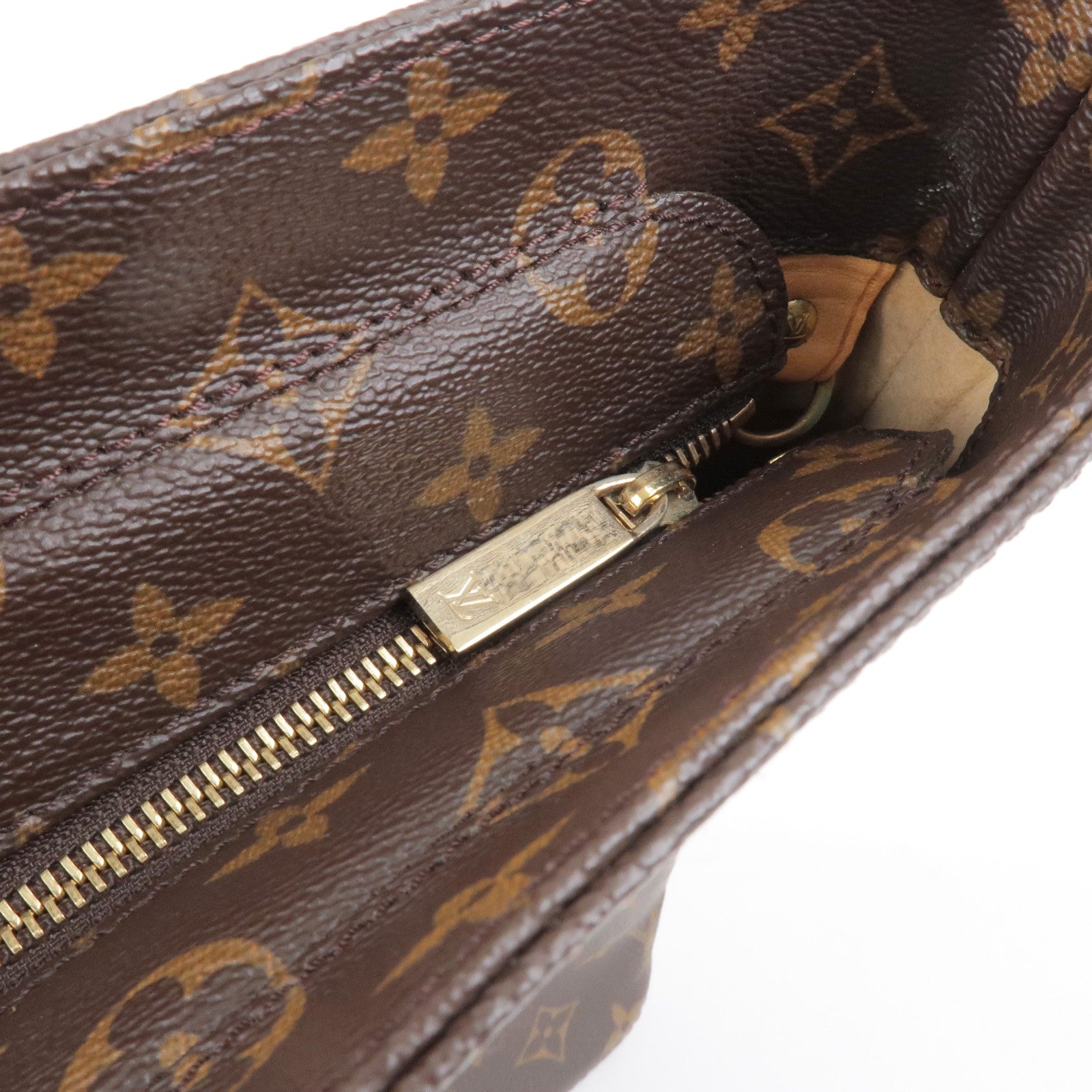 Louis Vuitton Pochette Metis Glazing Repaired Again