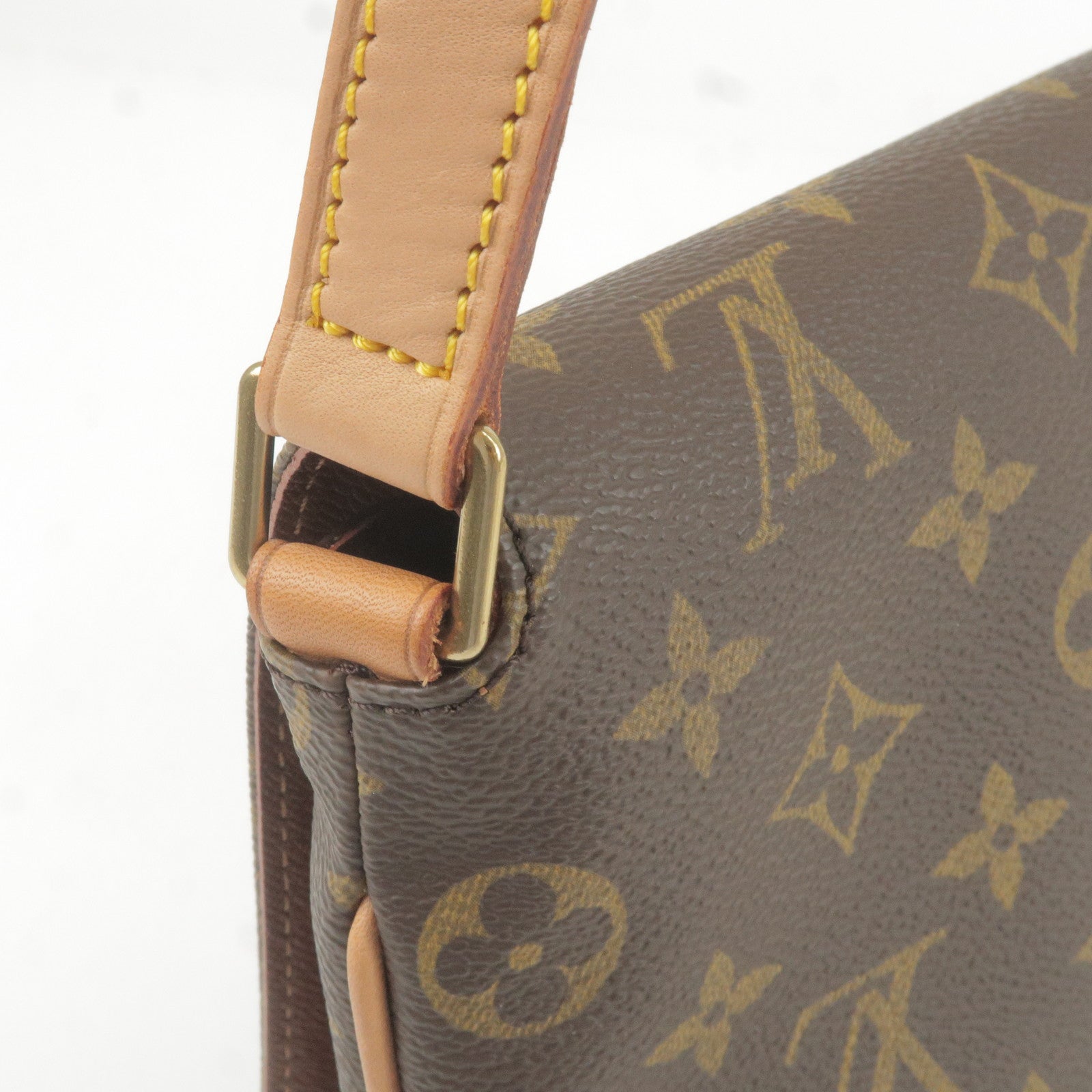 louis vuitton m51257