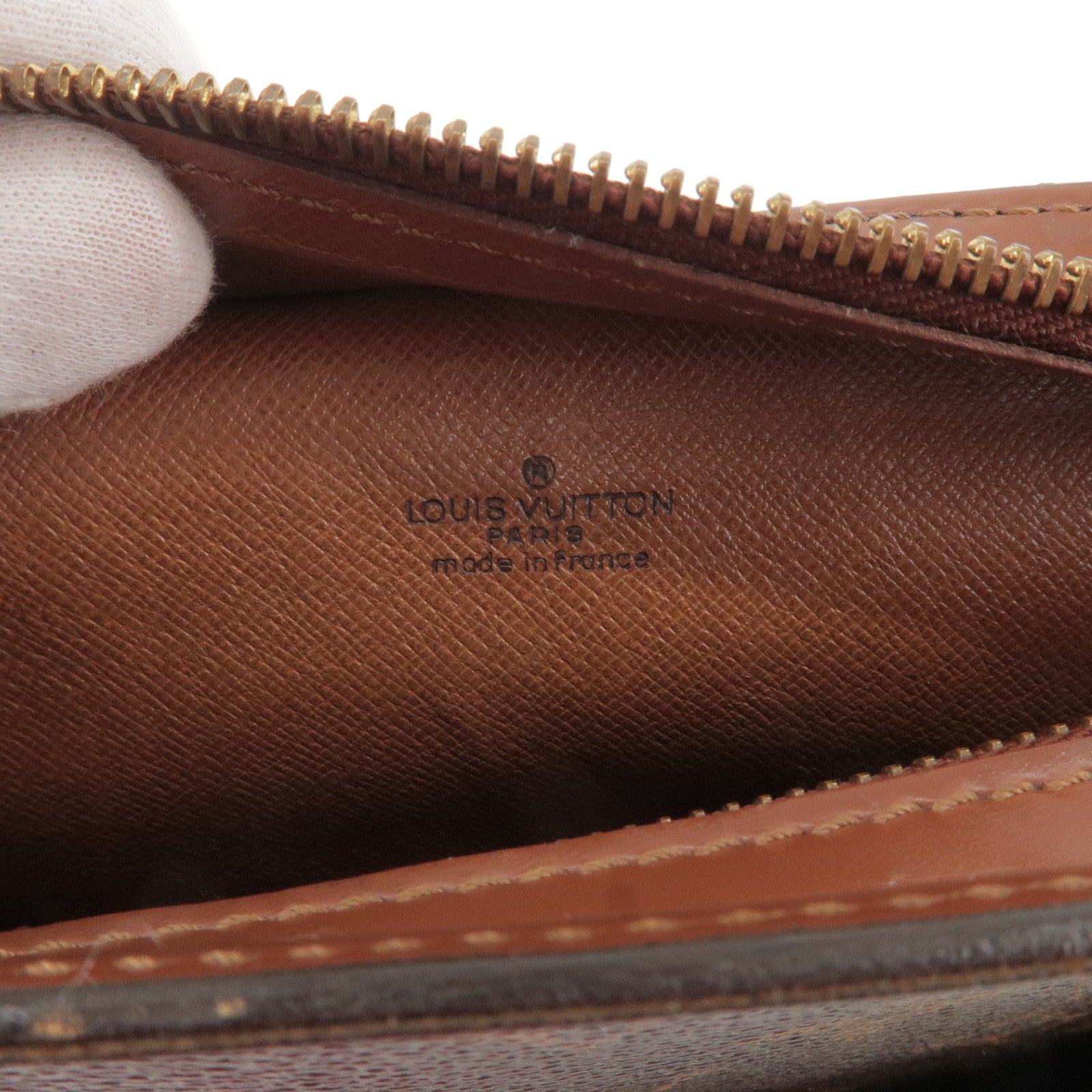 ep_vintage luxury Store - M51795 – dct - Vuitton - Clutch - Louis -  Pochette - Homme - Louis Vuitton 2004 pre-owned Viva Cite PM Schultertasche  Braun - Monogram - Bag