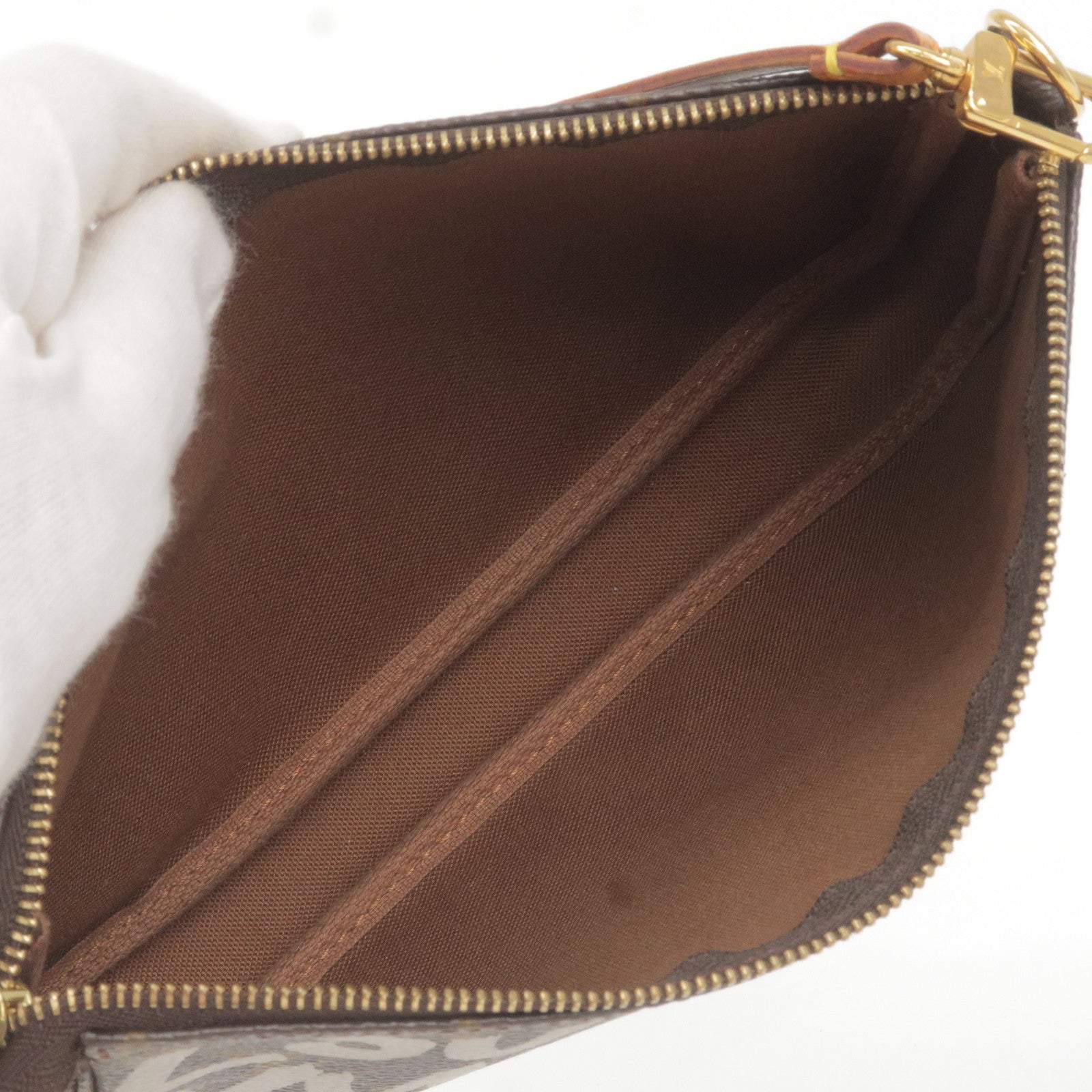 Louis Vuitton 2002 pre-owned Monogram Pochette Accessoires Handbag