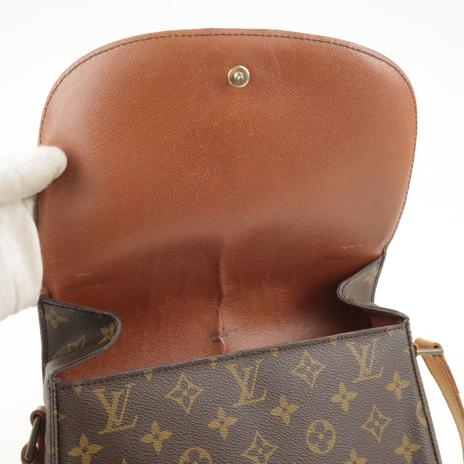 Louis Vuitton Cloud Keepall Virgil Runway  Louis vuitton duffle bag,  Monogrammed duffle bag, Louis vuitton keepall