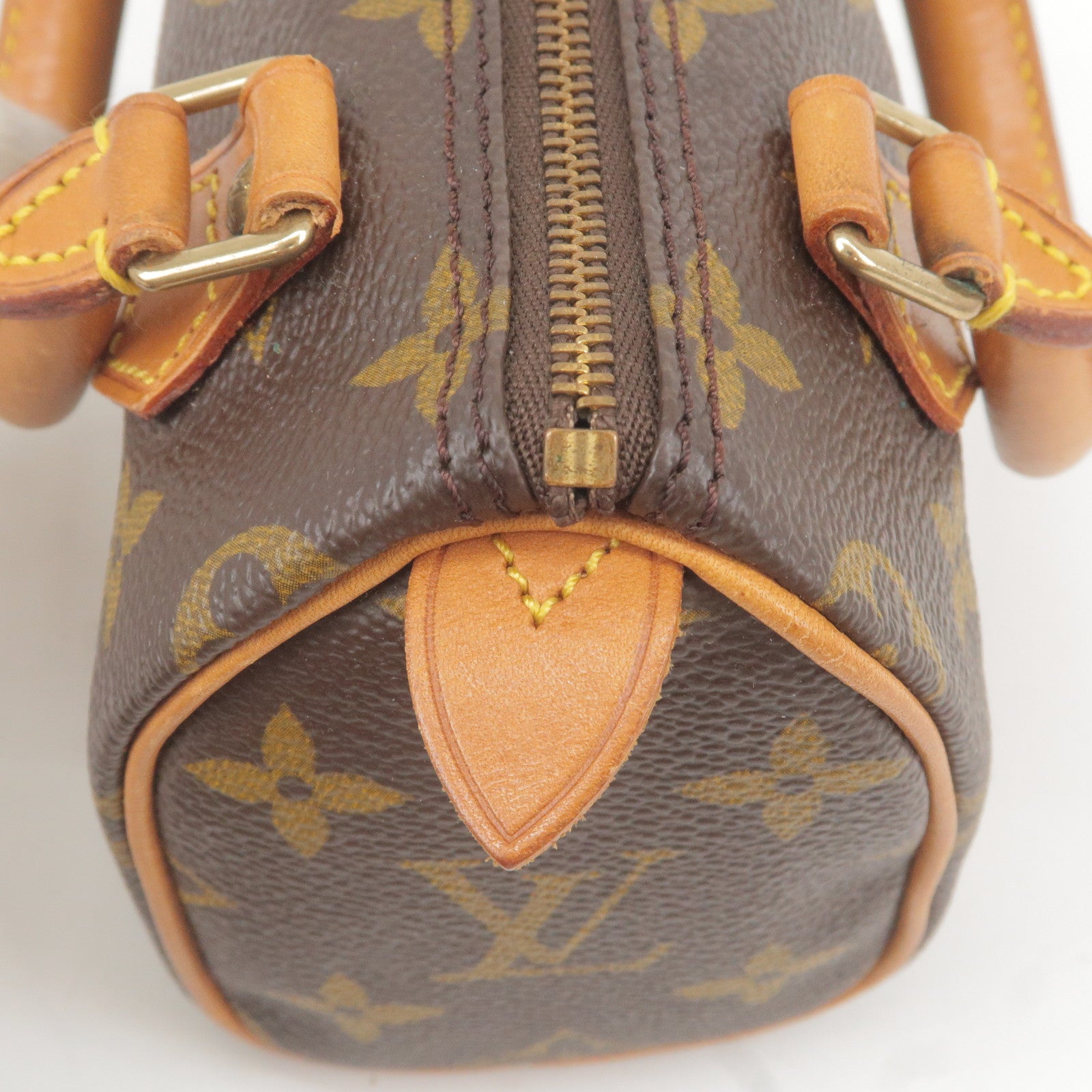 Reowned Louis Vuitton Mini Speedy Vintage