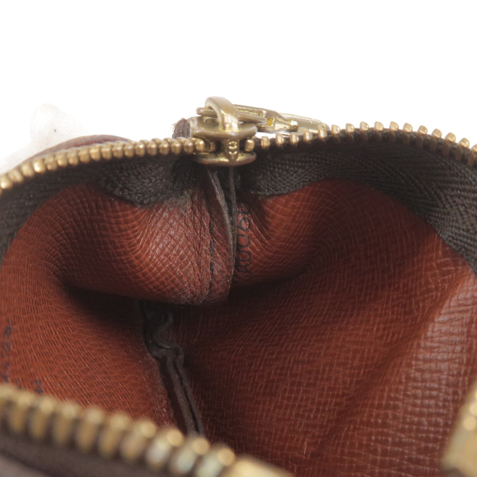 SOLD OUT—— Louis Vuitton Vintage Pochette Accessoires in Brown Epi