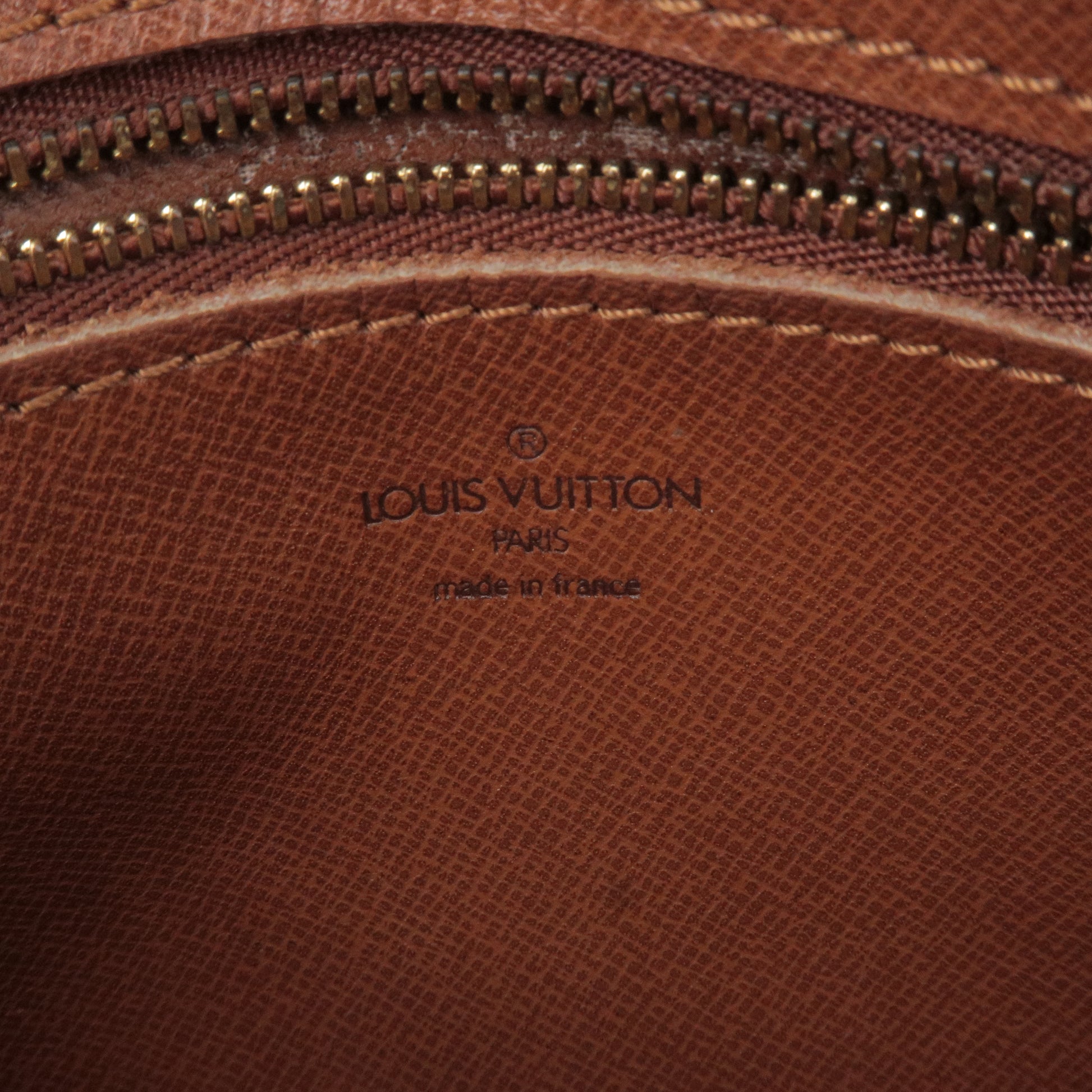 Louis Vuitton 2004 pre-owned Leonor shoulder bag - Jeune - PM - Shoulder -  Bag - M51227 – Louis Vuitton 1999 pre - Vuitton - owned Speedy 30 bag -  Fille - Monogram - Louis