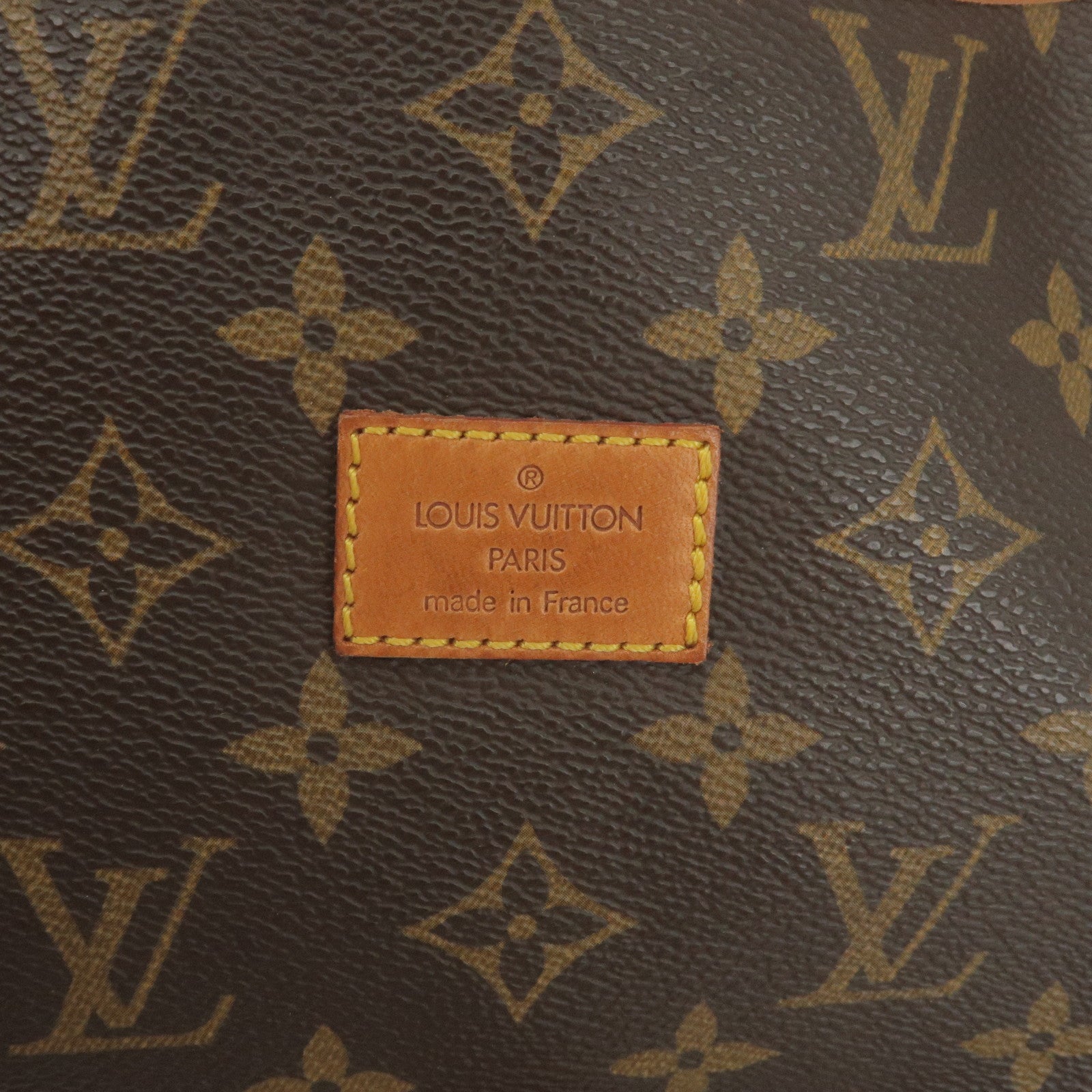 Louis Vuitton, Bags, Louis Vuitton Saumur 3 Monogram Shoulder Bag M42256  Monogram Canvas Women