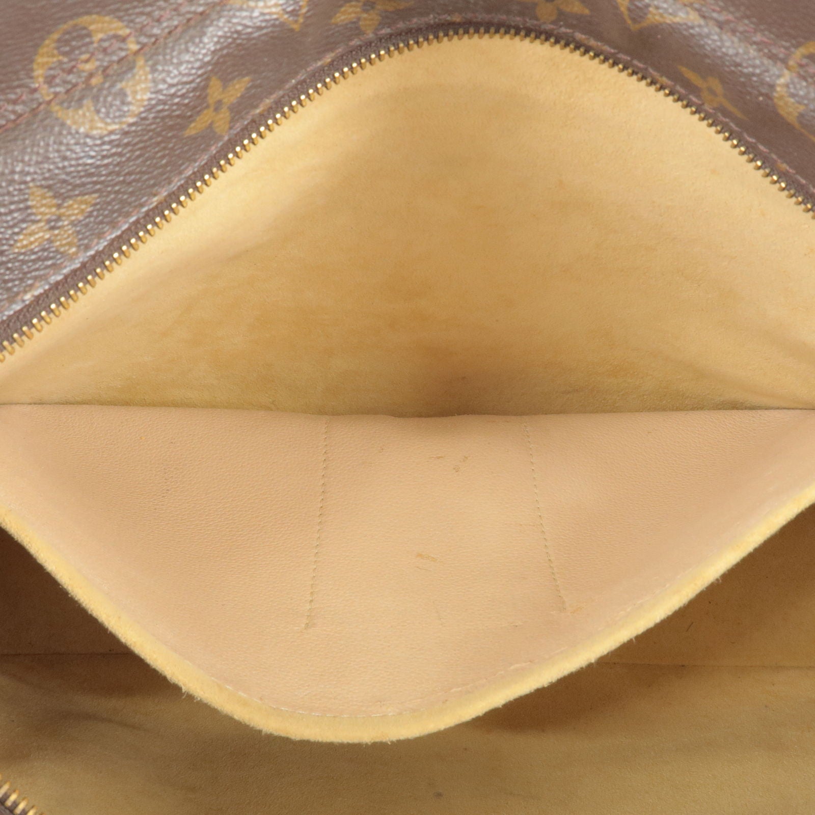 Louis Vuitton 2001 Brown Luco Monogram Canvas Handbag in 2023
